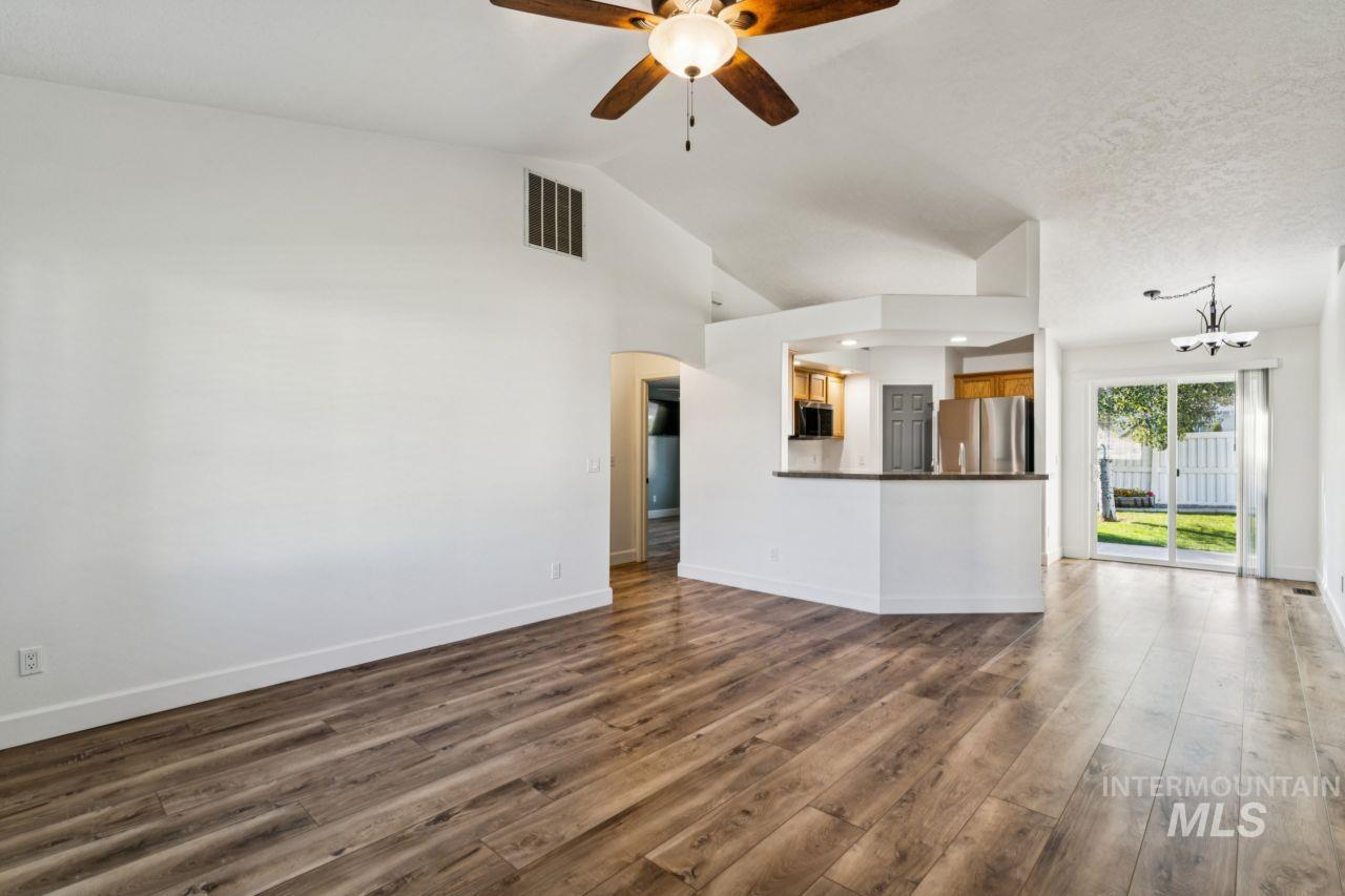 377 W Troy St., Kuna, Idaho 83634, 4 Bedrooms, 2 Bathrooms, Residential For Sale, Price $399,990, 99001742