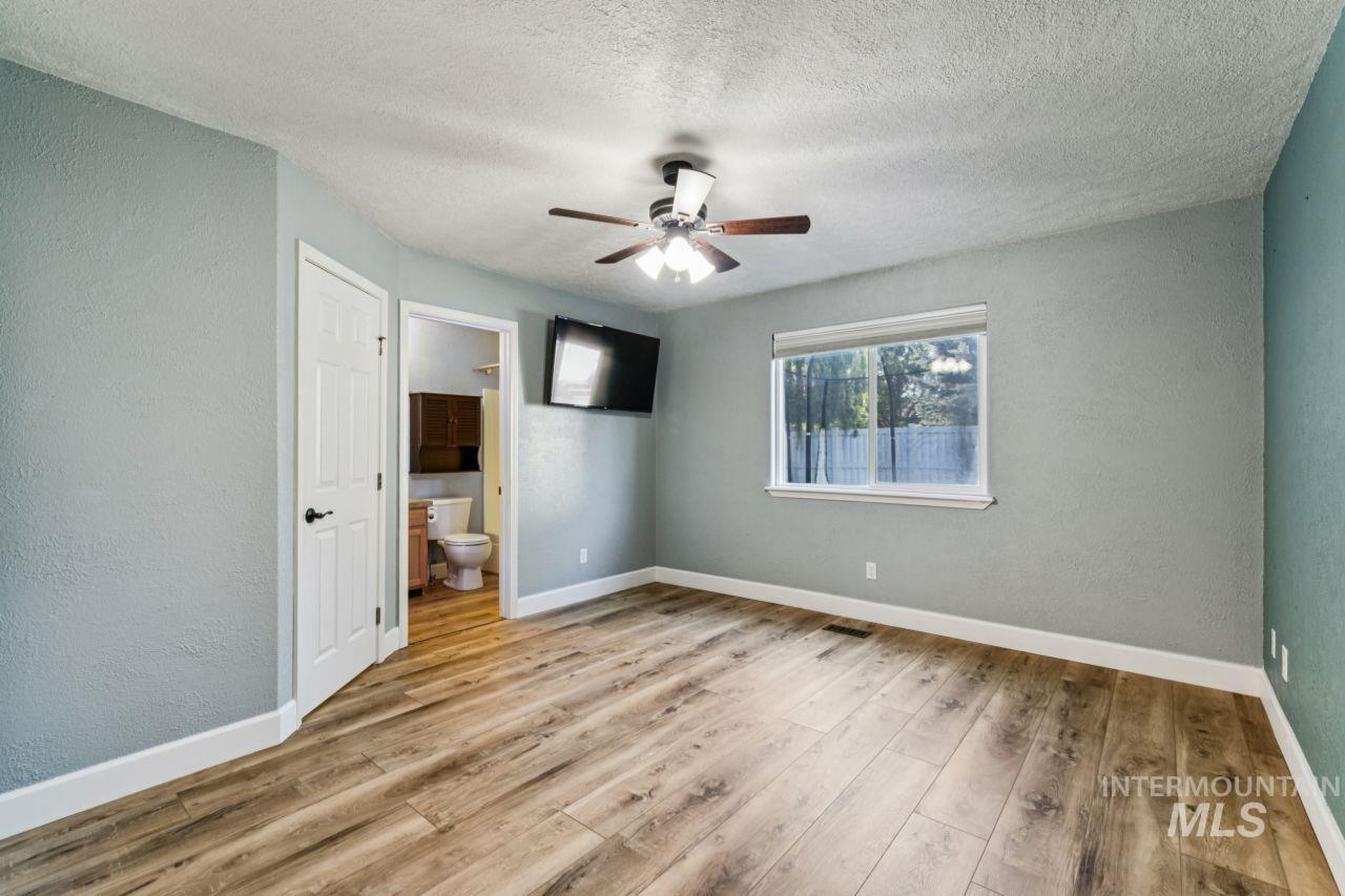 377 W Troy St., Kuna, Idaho 83634, 4 Bedrooms, 2 Bathrooms, Residential For Sale, Price $399,990, 99001742