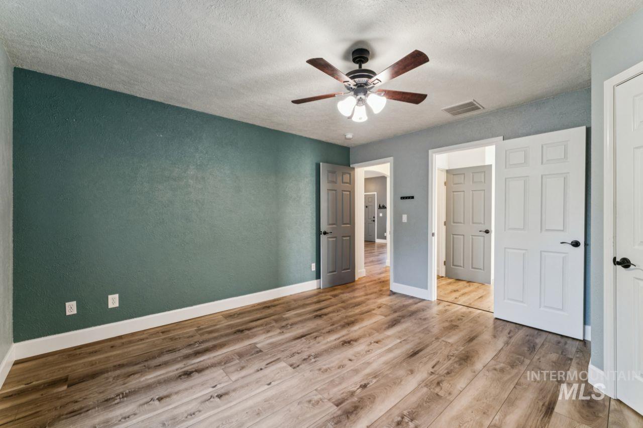 377 W Troy St., Kuna, Idaho 83634, 4 Bedrooms, 2 Bathrooms, Residential For Sale, Price $399,990, 99001742