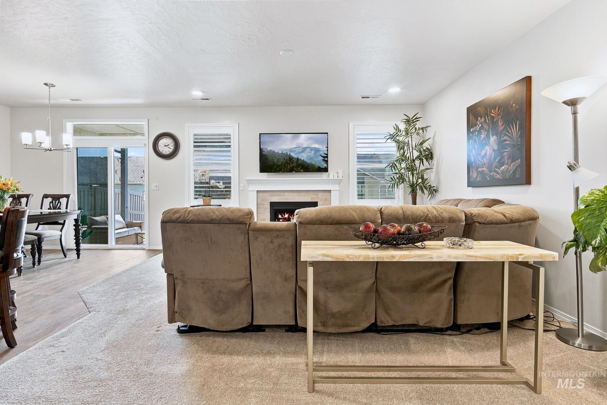 4939 E Patchwork Dr, Nampa, Idaho 83686, 3 Bedrooms, 2 Bathrooms, Residential For Sale, Price $438,900,MLS 99001743