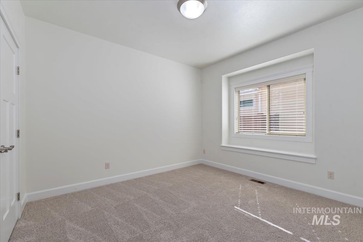 3328 N Sheephorn Ave, Meridian, Idaho 83646, 3 Bedrooms, 2 Bathrooms, Residential For Sale, Price $527,000,MLS 99001744