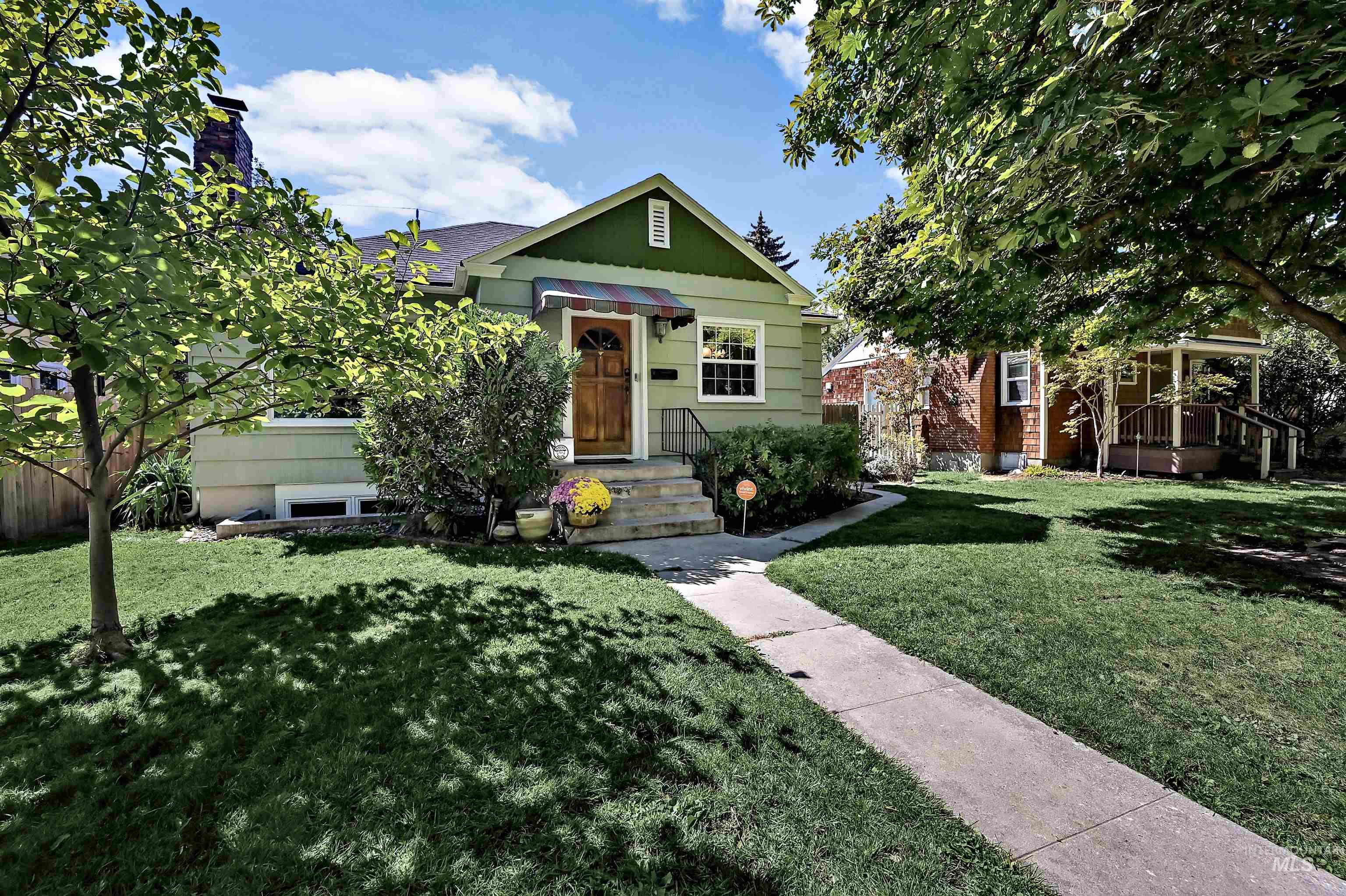 2623 W Ellis Avenue, Boise, Idaho 83702, 3 Bedrooms, 2 Bathrooms, Residential For Sale, Price $725,000,MLS 99001745