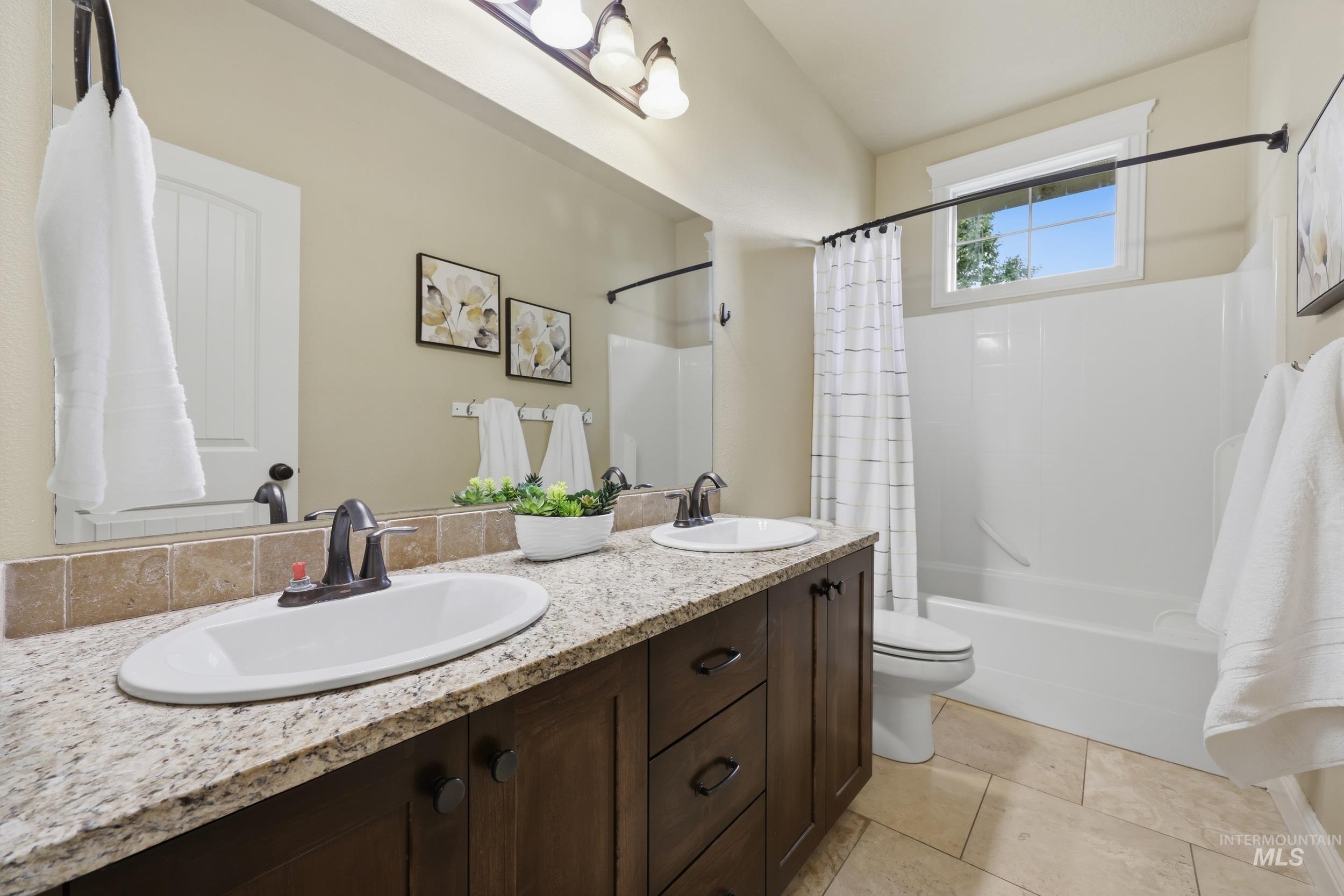 4832 S Nickel Creek Ave, Meridian, Idaho 83642, 6 Bedrooms, 4 Bathrooms, Residential For Sale, Price $995,000,MLS 99001746