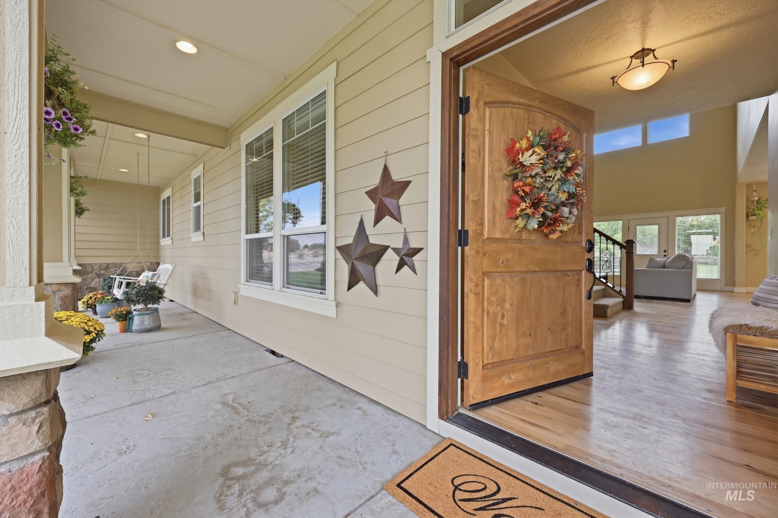 4832 S Nickel Creek Ave, Meridian, Idaho 83642, 6 Bedrooms, 4 Bathrooms, Residential For Sale, Price $995,000,MLS 99001746