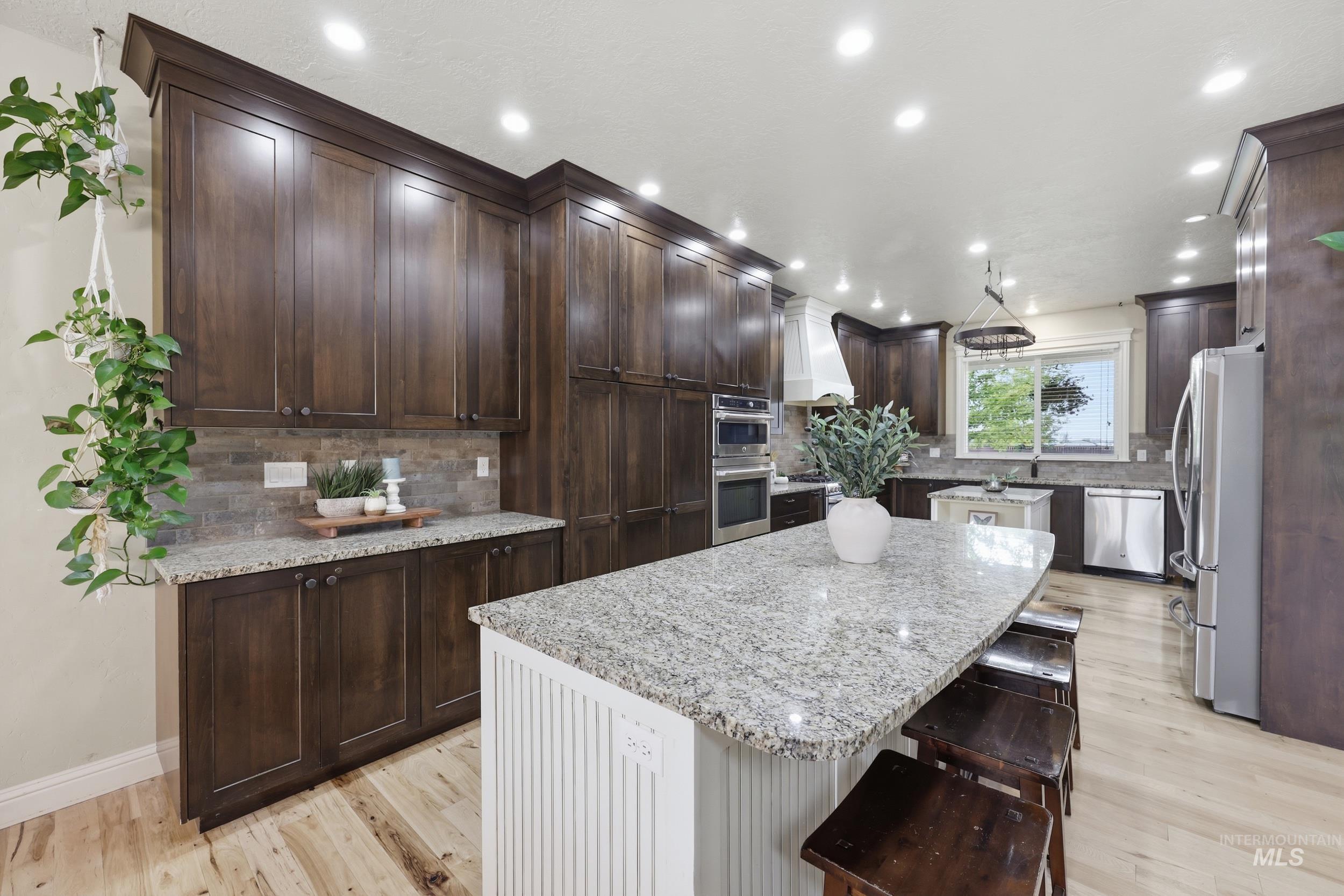 4832 S Nickel Creek Ave, Meridian, Idaho 83642, 6 Bedrooms, 4 Bathrooms, Residential For Sale, Price $995,000,MLS 99001746