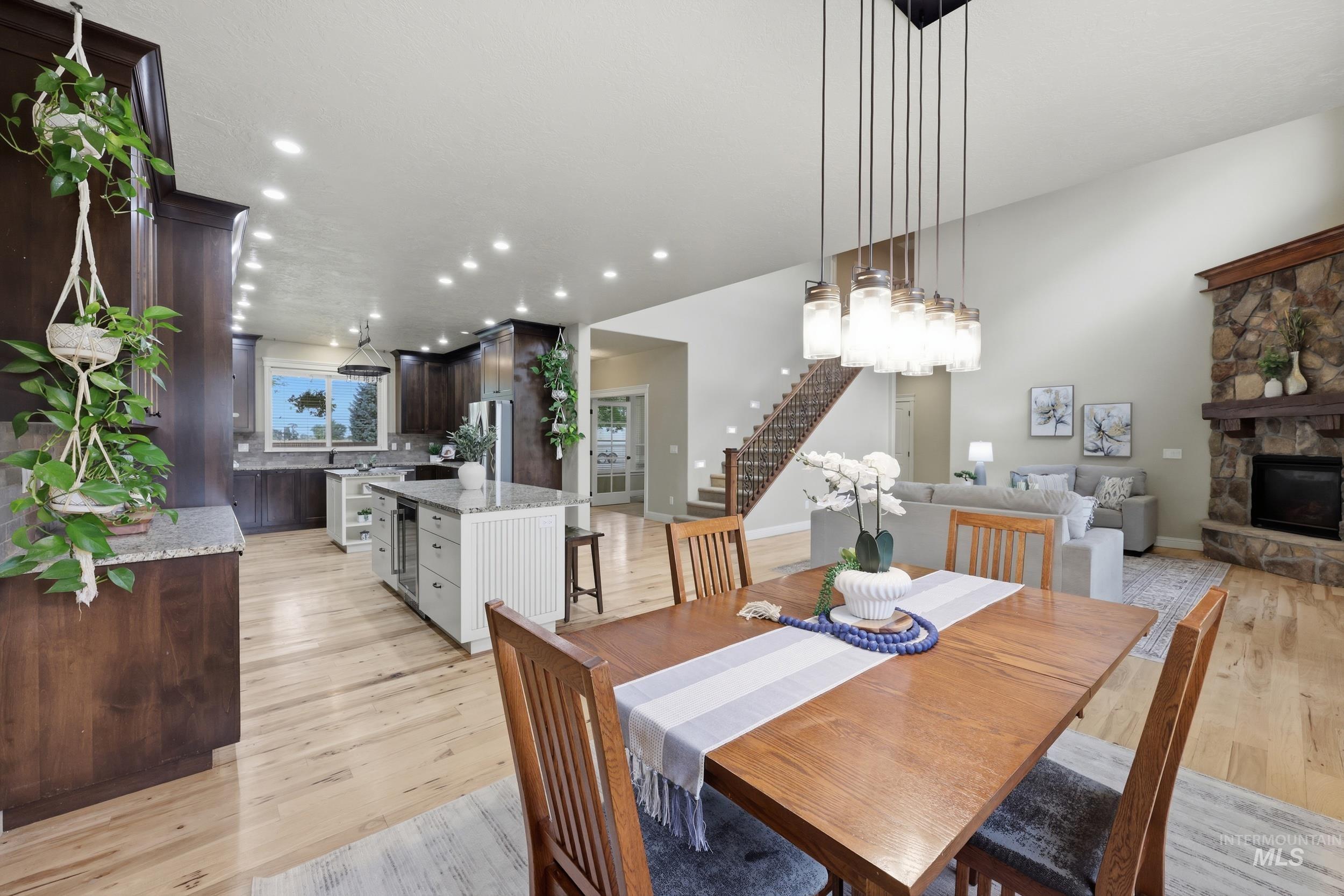 4832 S Nickel Creek Ave, Meridian, Idaho 83642, 6 Bedrooms, 4 Bathrooms, Residential For Sale, Price $995,000,MLS 99001746