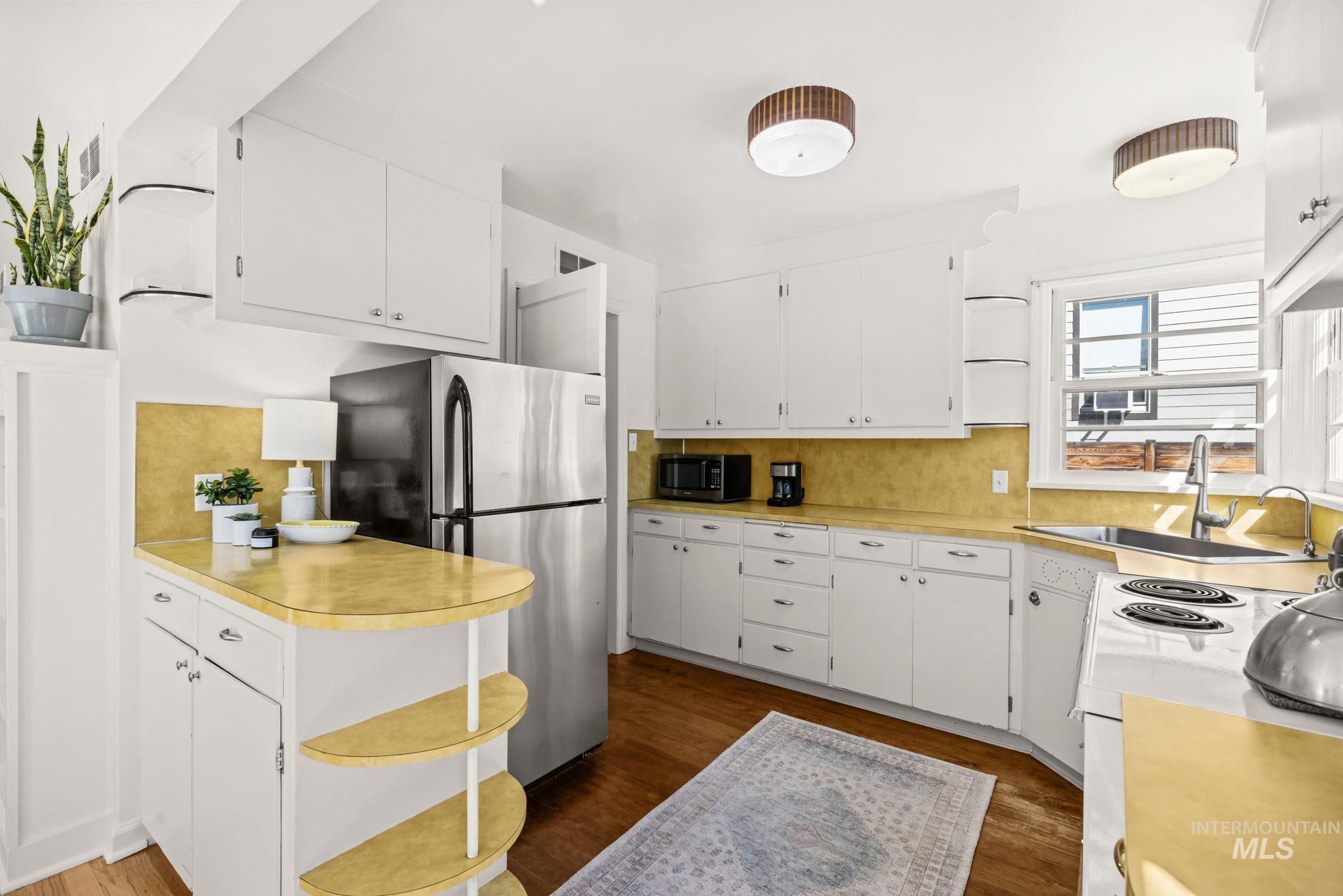 1516 W Williams, Boise, Idaho 83706, 3 Bedrooms, 1.5 Bathrooms, Residential For Sale, Price $565,000,MLS 99001749