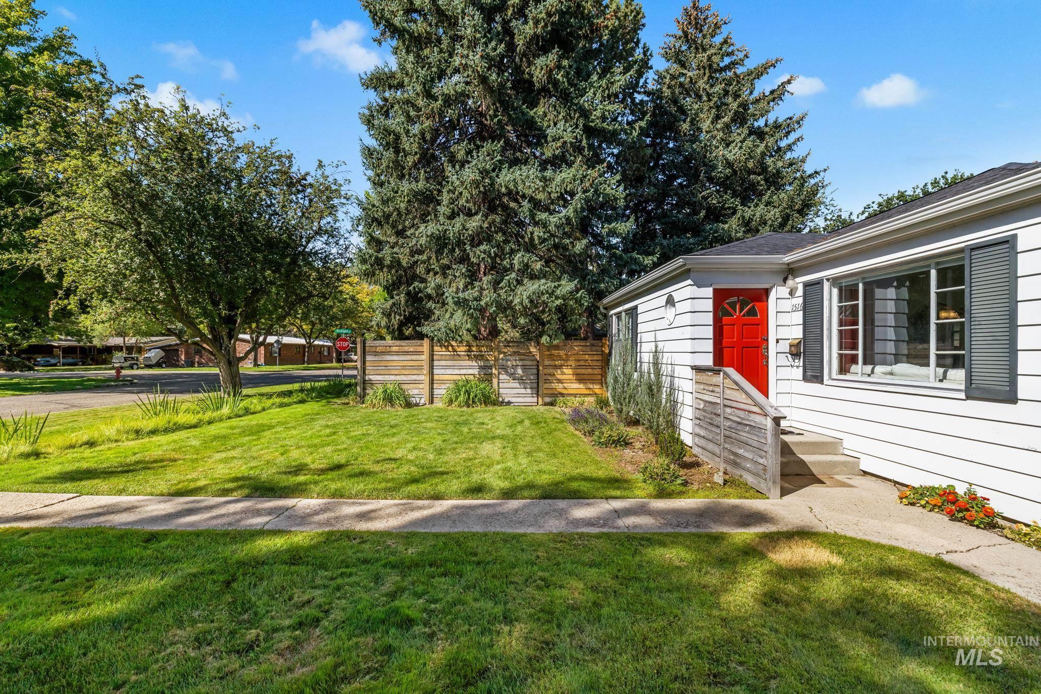1516 W Williams, Boise, Idaho 83706, 3 Bedrooms, 1.5 Bathrooms, Residential For Sale, Price $565,000,MLS 99001749