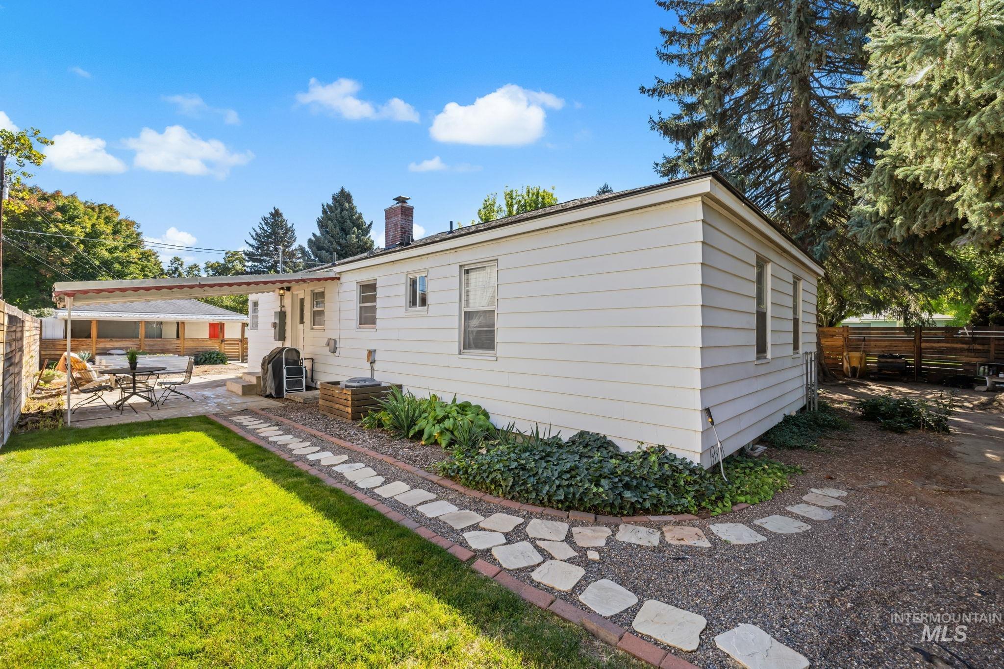 1516 W Williams, Boise, Idaho 83706, 3 Bedrooms, 1.5 Bathrooms, Residential For Sale, Price $565,000,MLS 99001749