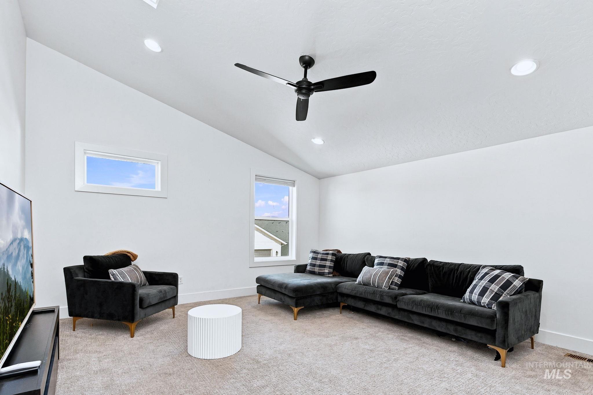 2296 E Valensole St, Meridian, Idaho 83642, 4 Bedrooms, 3 Bathrooms, Residential For Sale, Price $675,000,MLS 99001751