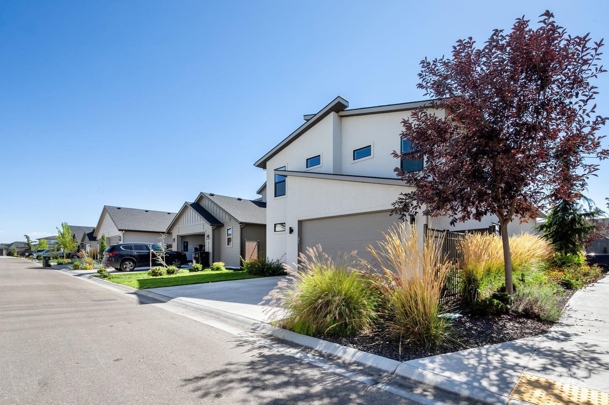 2296 E Valensole St, Meridian, Idaho 83642, 4 Bedrooms, 3 Bathrooms, Residential For Sale, Price $675,000,MLS 99001751