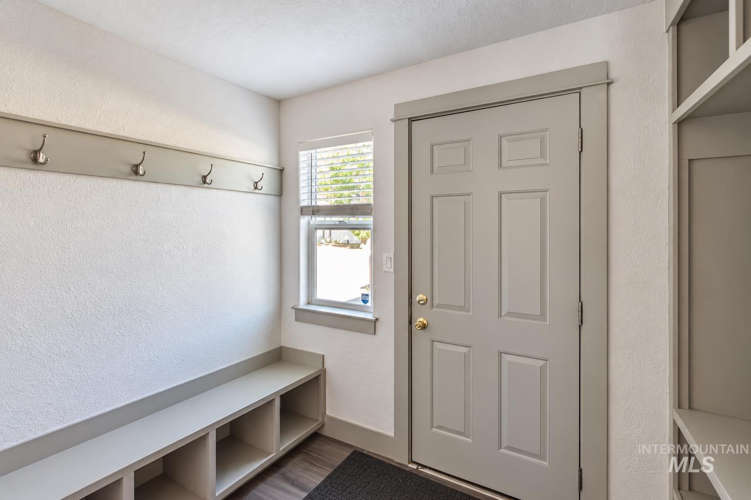 402 SW 4th, Fruitland, Idaho 83619, 2 Bedrooms, 1 Bathroom, Residential For Sale, Price $309,000, 99001752