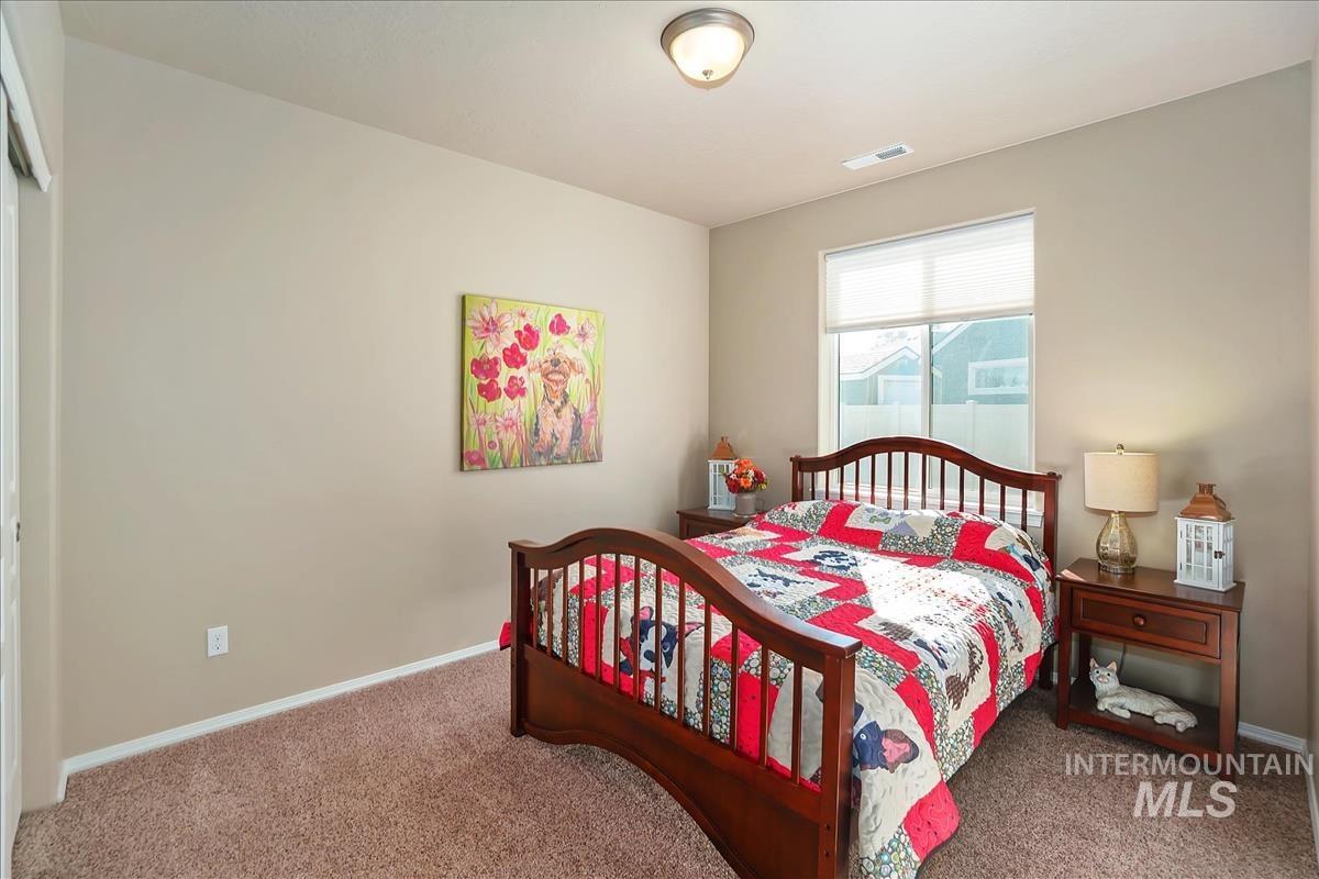 1498 N Steens Ave, Kuna, Idaho 83634, 3 Bedrooms, 2 Bathrooms, Residential For Sale, Price $438,000,MLS 99001753