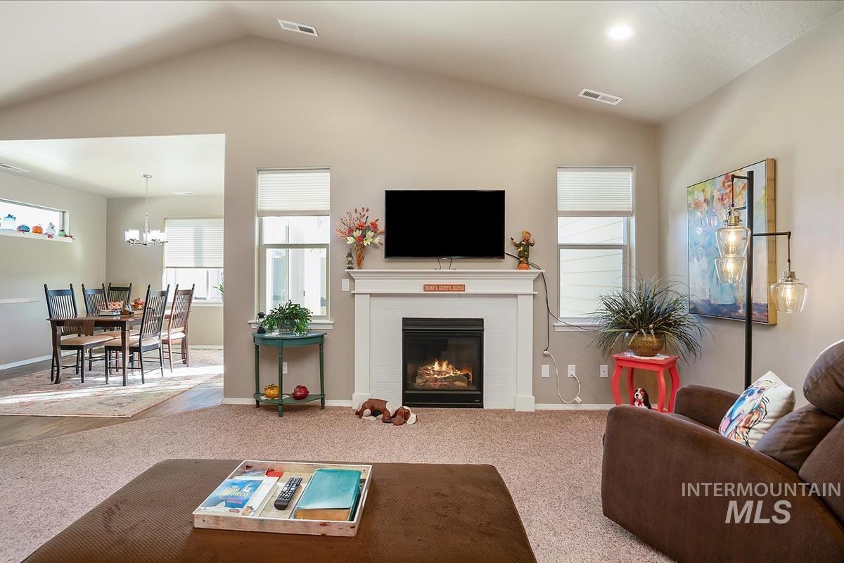 1498 N Steens Ave, Kuna, Idaho 83634, 3 Bedrooms, 2 Bathrooms, Residential For Sale, Price $438,000,MLS 99001753