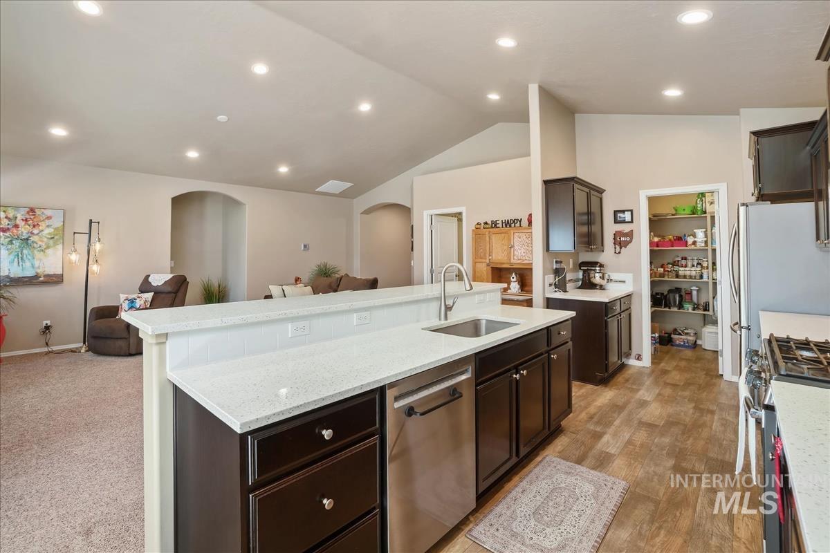 1498 N Steens Ave, Kuna, Idaho 83634, 3 Bedrooms, 2 Bathrooms, Residential For Sale, Price $438,000,MLS 99001753
