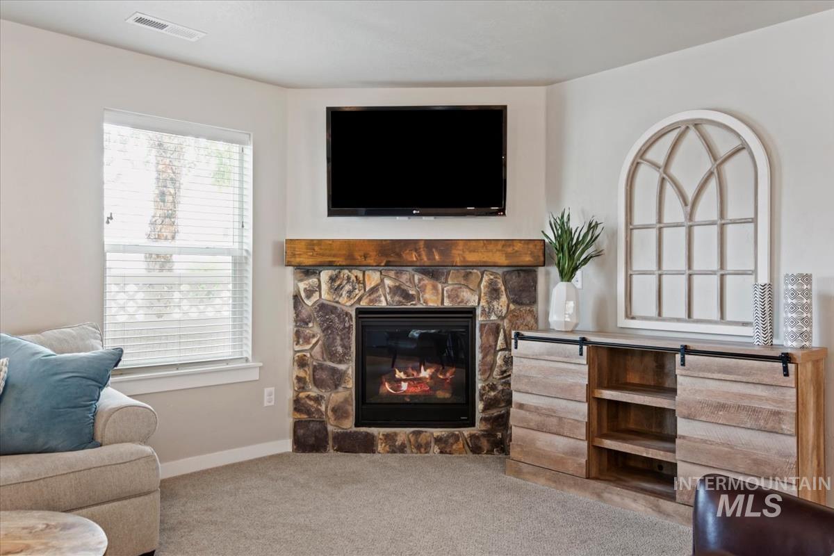 188 W Halpin St, Meridian, Idaho 83646, 3 Bedrooms, 2.5 Bathrooms, Residential For Sale, Price $439,990,MLS 99001754