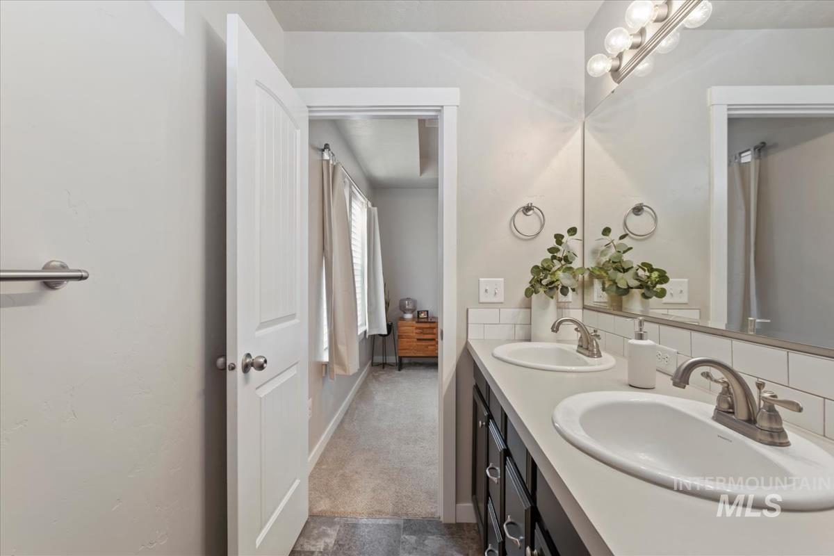 188 W Halpin St, Meridian, Idaho 83646, 3 Bedrooms, 2.5 Bathrooms, Residential For Sale, Price $439,990,MLS 99001754