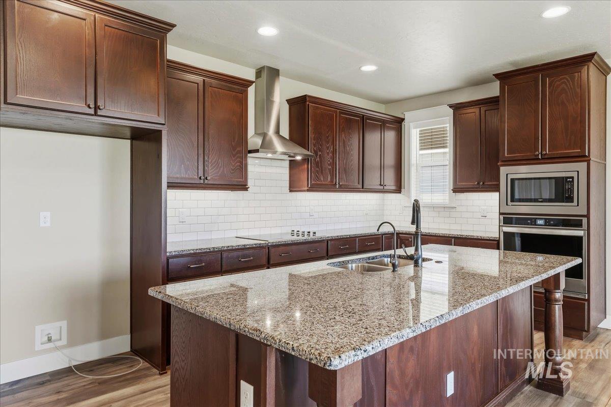 12941 S Salerno Ave, Nampa, Idaho 83686, 3 Bedrooms, 2 Bathrooms, Residential For Sale, Price $435,000,MLS 99001756