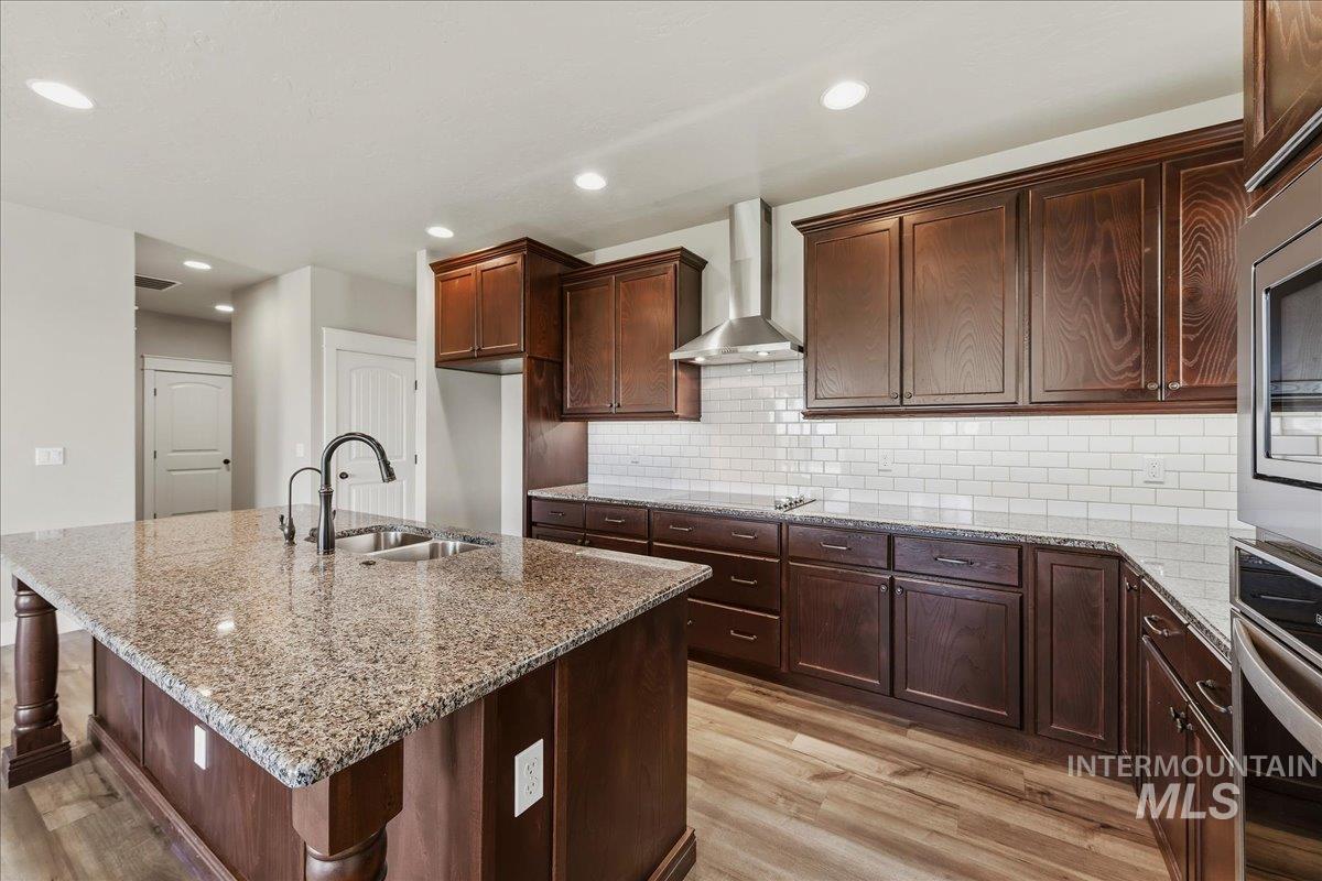 12941 S Salerno Ave, Nampa, Idaho 83686, 3 Bedrooms, 2 Bathrooms, Residential For Sale, Price $435,000,MLS 99001756