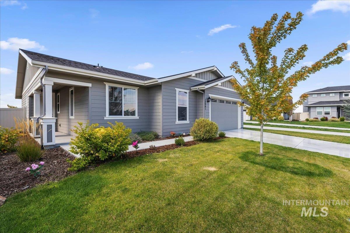 12941 S Salerno Ave, Nampa, Idaho 83686, 3 Bedrooms, 2 Bathrooms, Residential For Sale, Price $435,000,MLS 99001756
