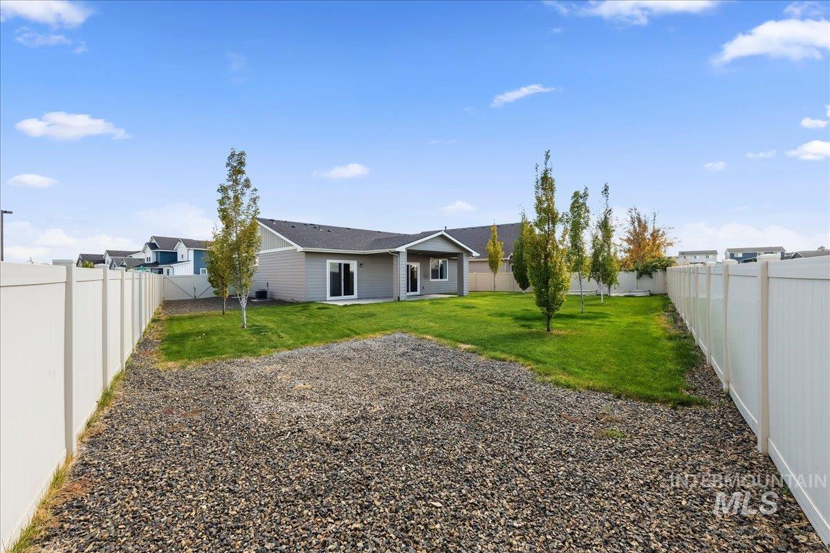 12941 S Salerno Ave, Nampa, Idaho 83686, 3 Bedrooms, 2 Bathrooms, Residential For Sale, Price $435,000,MLS 99001756