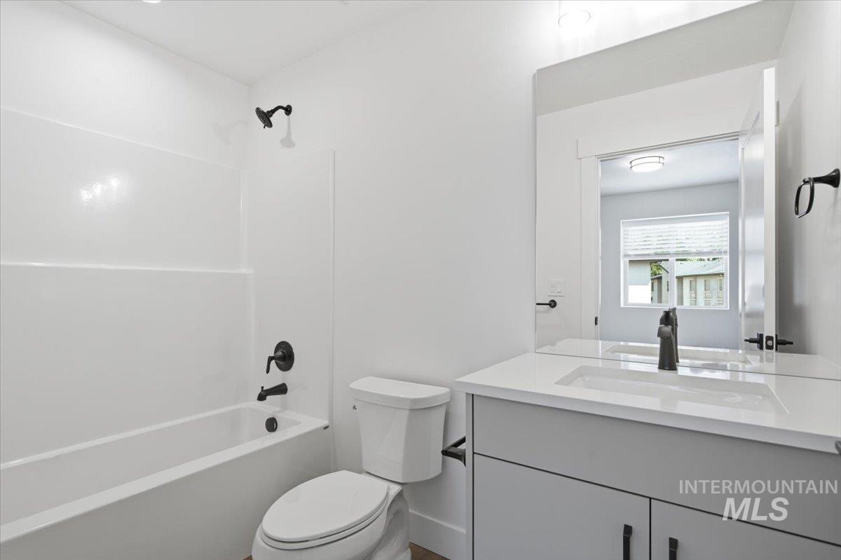 1709 S Federal Way, Boise, Idaho 83705, 3 Bedrooms, 3.5 Bathrooms, Residential For Sale, Price $529,880,MLS 99001759