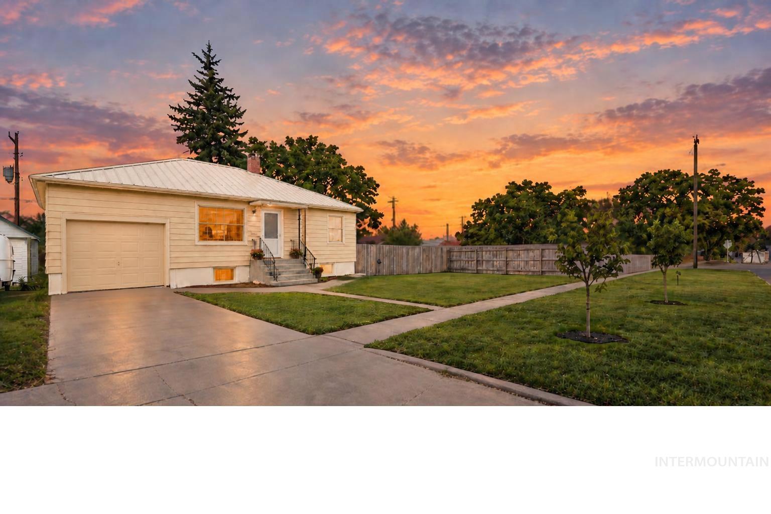 508 Reece Avenue, Nyssa, Oregon 97913, 3 Bedrooms, 2 Bathrooms, Residential For Sale, Price $264,900,MLS 99001761