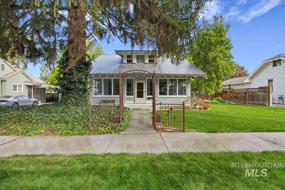 416 E Ave A, Jerome, Idaho 83338, 4 Bedrooms, 2 Bathrooms, Residential For Sale, Price $297,000, 99001765