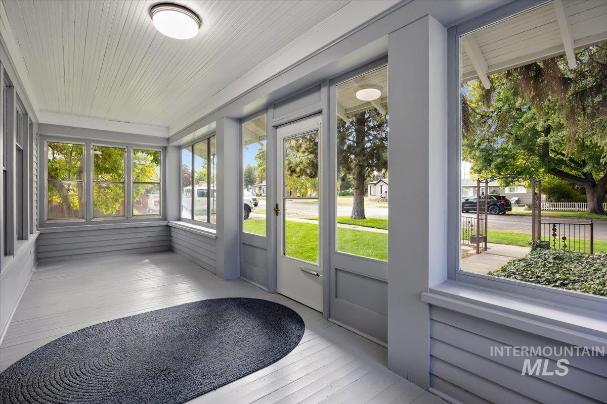 416 E Ave A, Jerome, Idaho 83338, 4 Bedrooms, 2 Bathrooms, Residential For Sale, Price $297,000, 99001765
