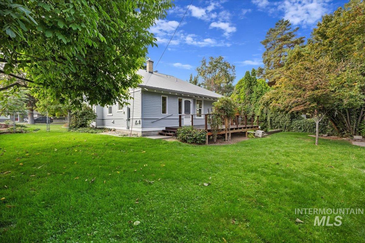 416 E Ave A, Jerome, Idaho 83338, 4 Bedrooms, 2 Bathrooms, Residential For Sale, Price $297,000, 99001765