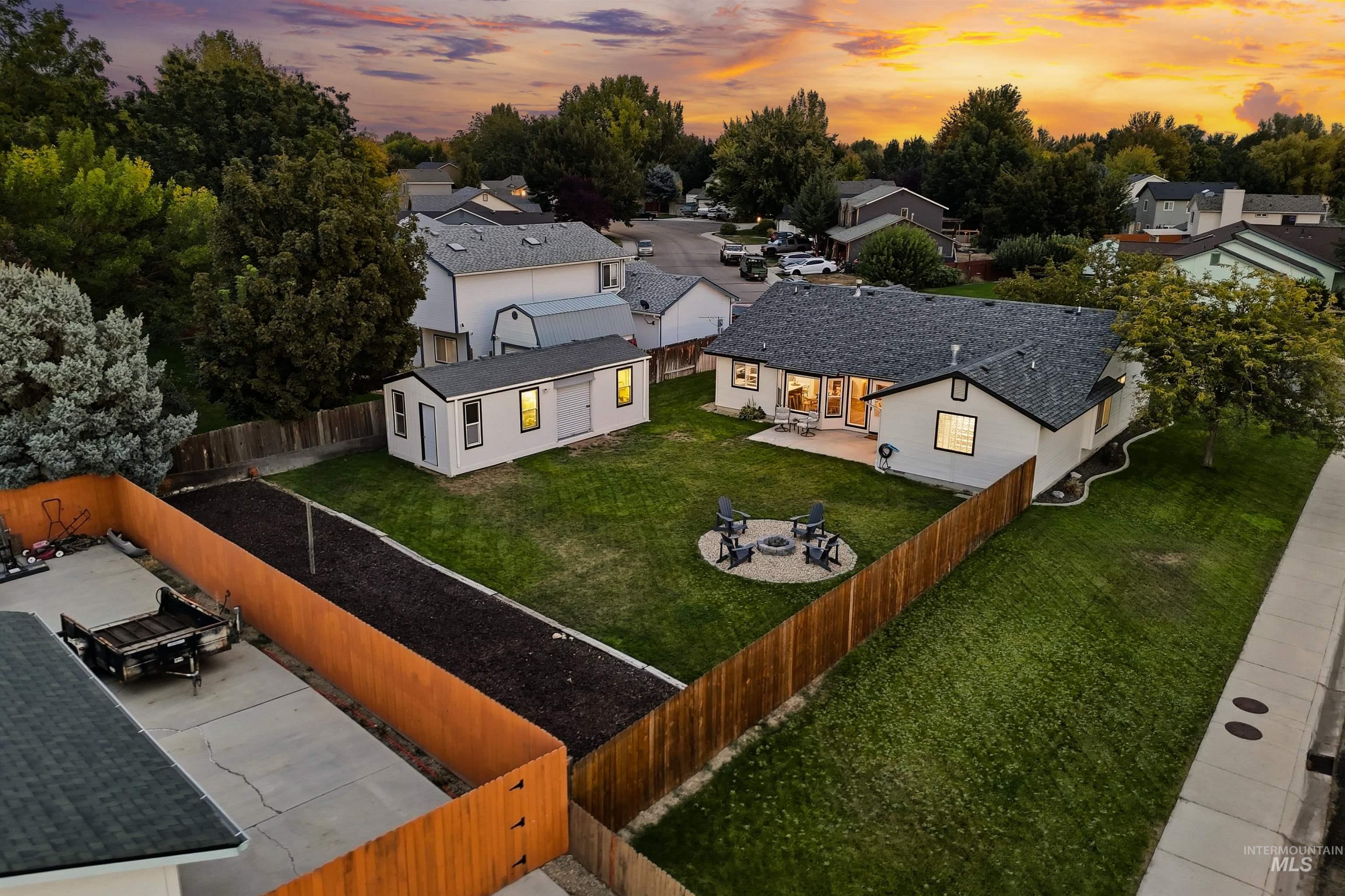 2652 W Whitestone Drive, Meridian, Idaho 83646, 3 Bedrooms, 2 Bathrooms, Residential For Sale, Price $449,500,MLS 99001769