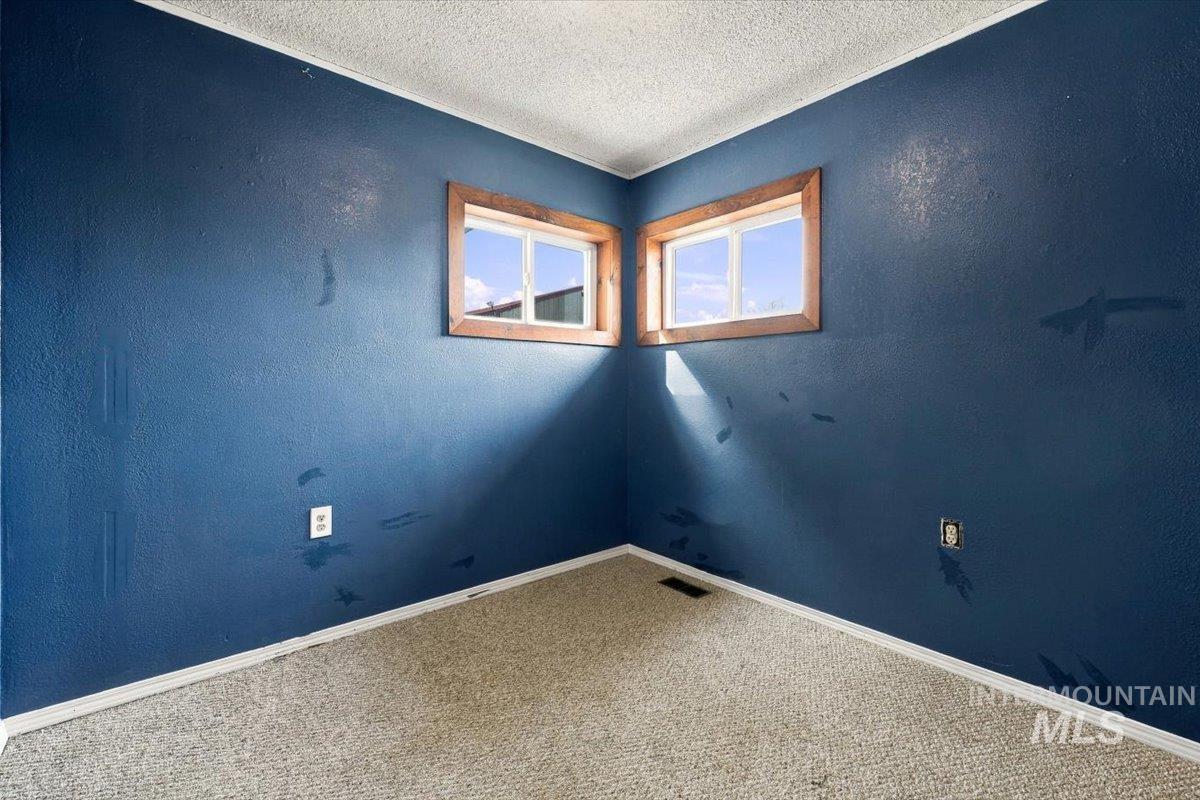 4505 USTICK RD, Nampa, Idaho 83687, 3 Bedrooms, 1.5 Bathrooms, Residential For Sale, Price $900,000,MLS 99001770