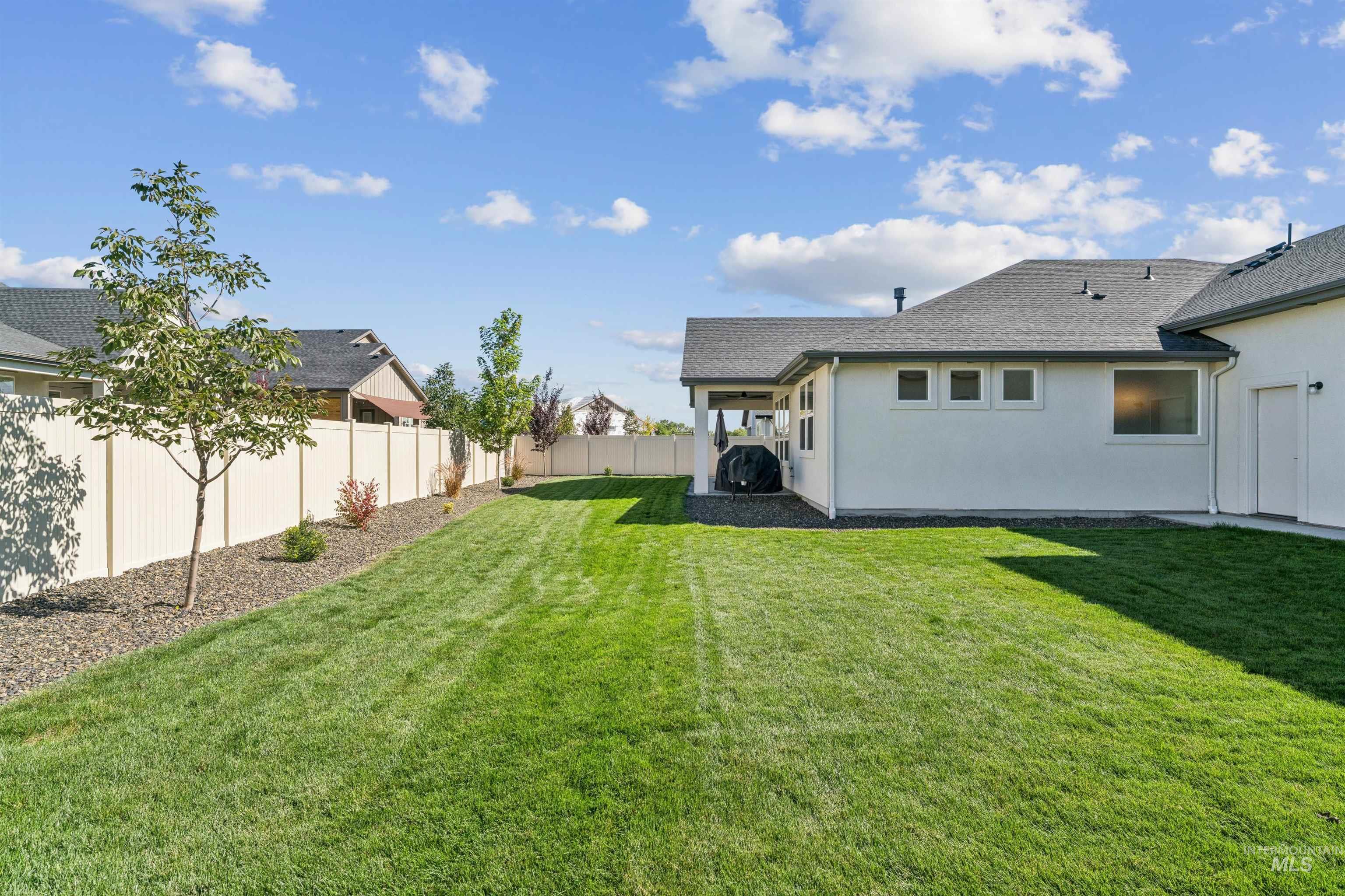 7522 E Newcastle Dr, Nampa, Idaho 83687, 4 Bedrooms, 2 Bathrooms, Residential For Sale, Price $865,000,MLS 99001773