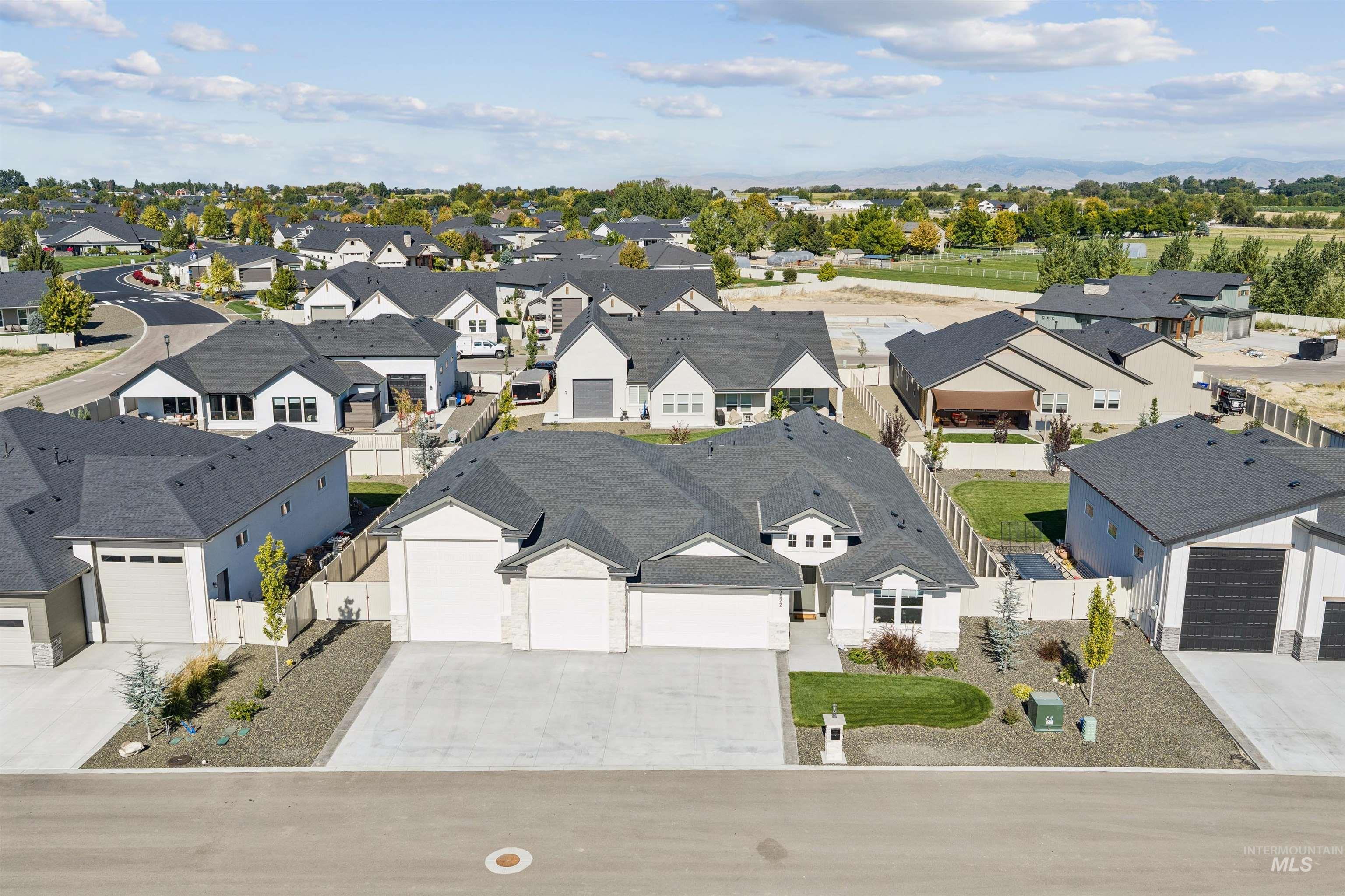 7522 E Newcastle Dr, Nampa, Idaho 83687, 4 Bedrooms, 2 Bathrooms, Residential For Sale, Price $865,000,MLS 99001773
