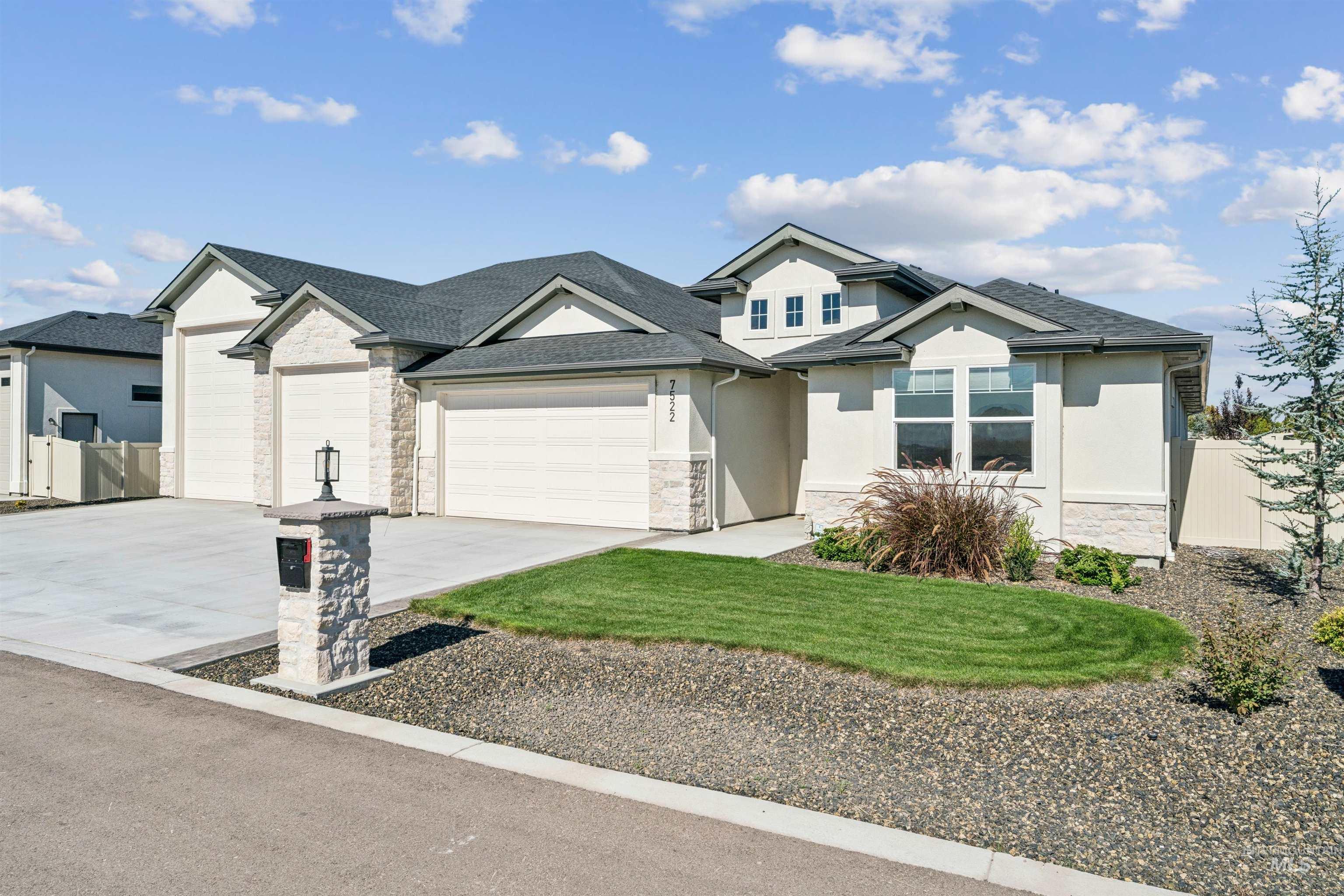 7522 E Newcastle Dr, Nampa, Idaho 83687, 4 Bedrooms, 2 Bathrooms, Residential For Sale, Price $865,000,MLS 99001773