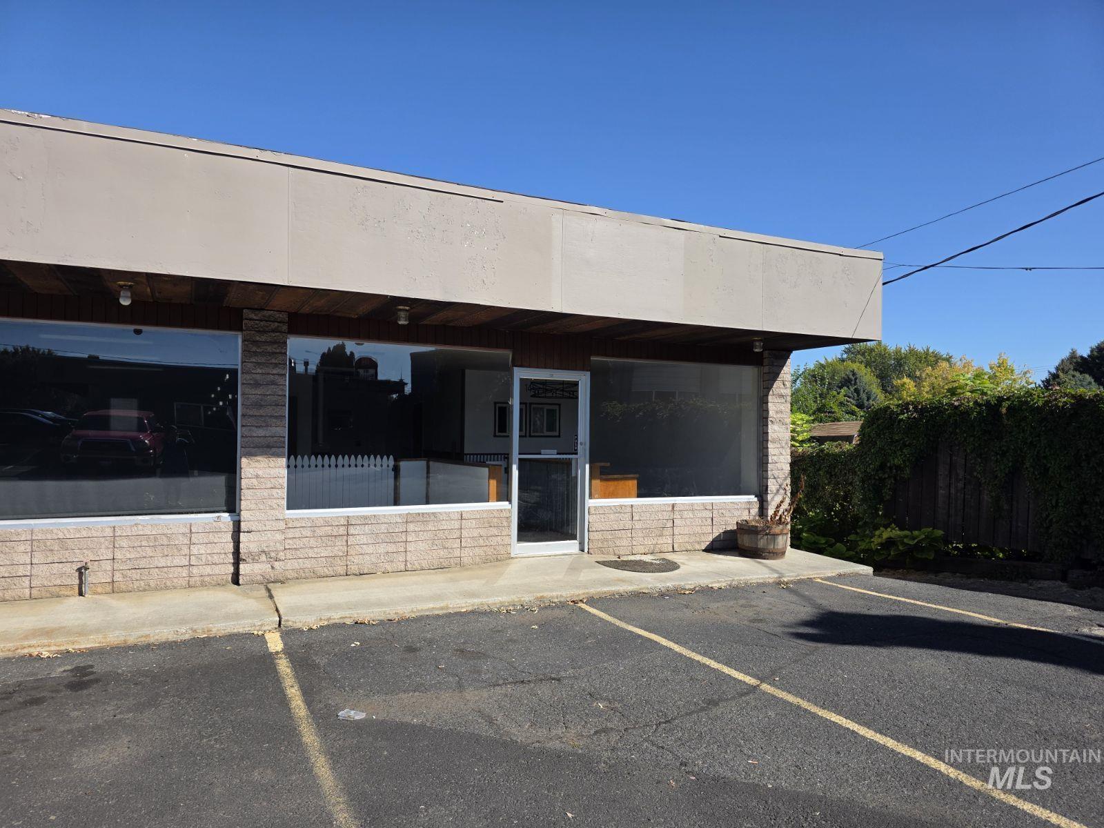 145 Thain Rd., Lewiston, Idaho 83501, Business/Commercial For Sale, Price $15,600,MLS 99001775