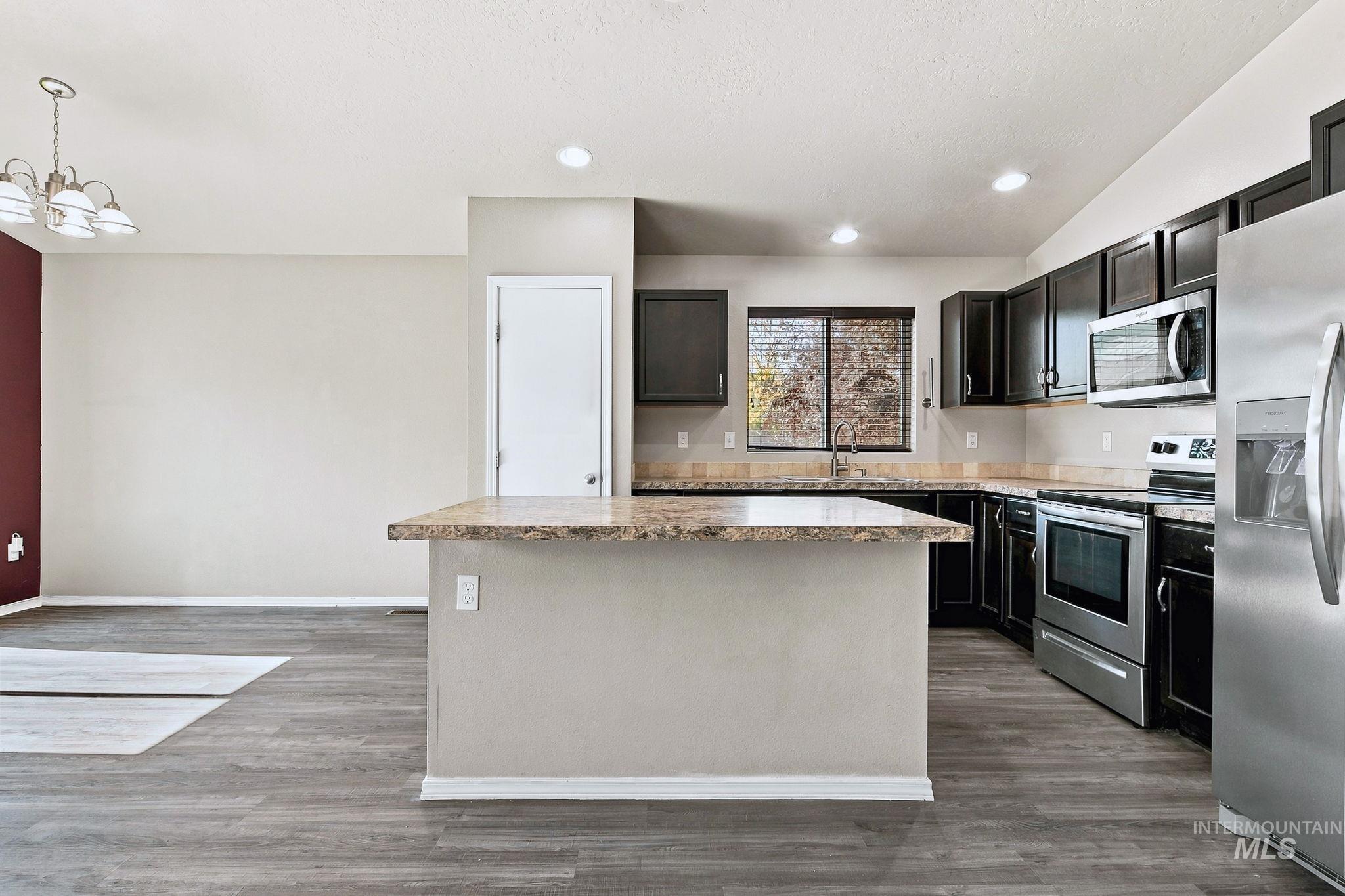 11761 Penobscot St, Caldwell, Idaho 83605, 4 Bedrooms, 2 Bathrooms, Residential For Sale, Price $409,900,MLS 99001777
