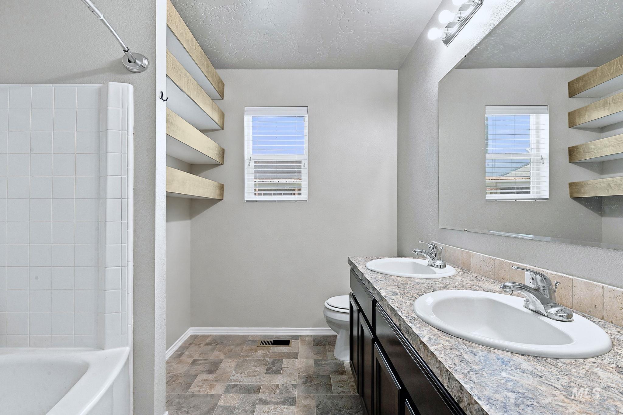 11761 Penobscot St, Caldwell, Idaho 83605, 4 Bedrooms, 2 Bathrooms, Residential For Sale, Price $409,900,MLS 99001777