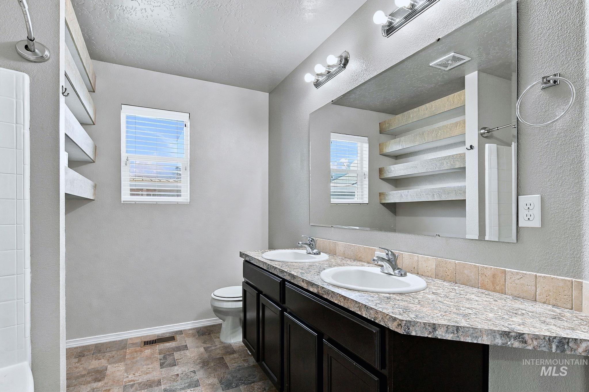 11761 Penobscot St, Caldwell, Idaho 83605, 4 Bedrooms, 2 Bathrooms, Residential For Sale, Price $409,900,MLS 99001777
