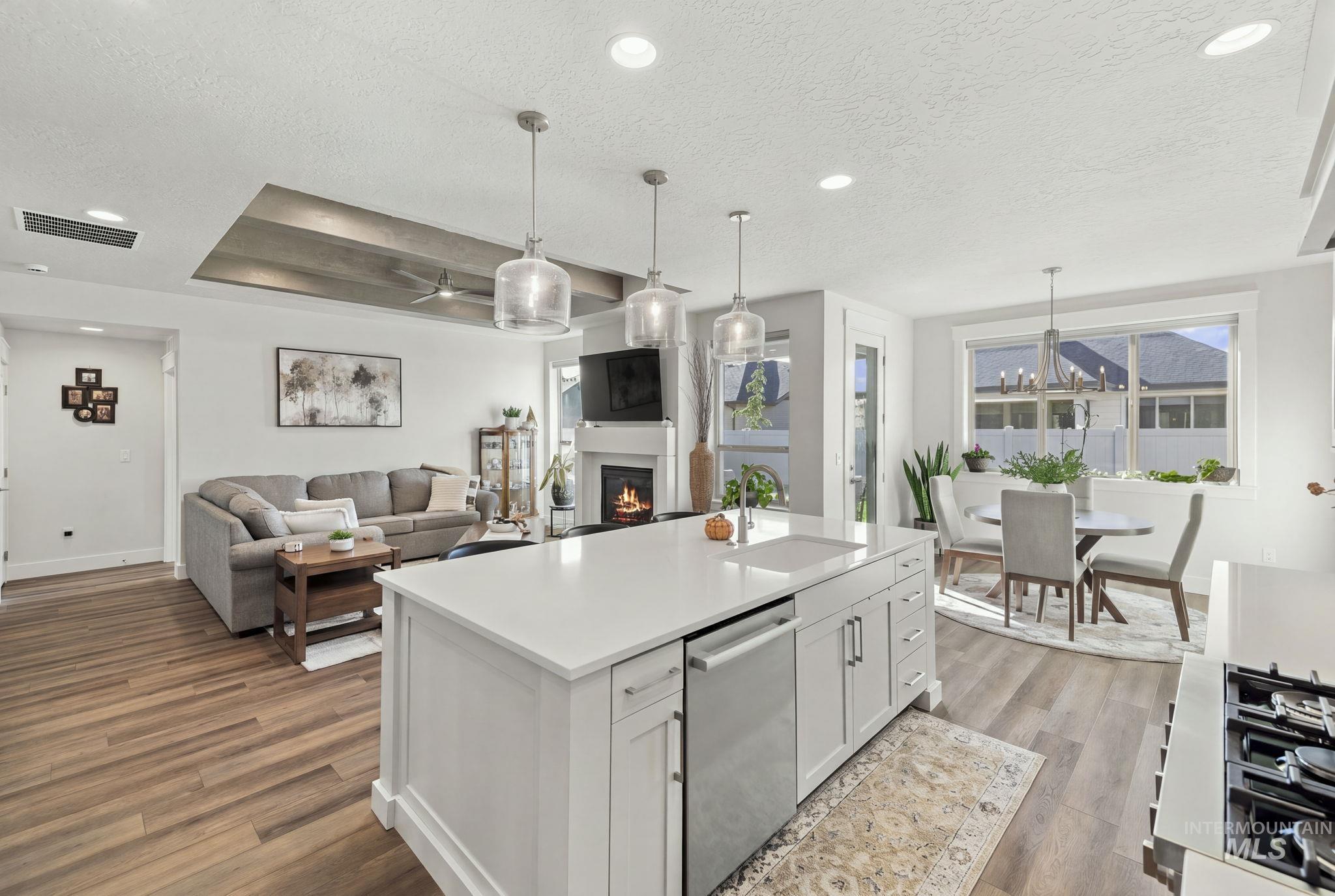 2477 E Galleon, Meridian, Idaho 83642, 3 Bedrooms, 2 Bathrooms, Residential For Sale, Price $539,900,MLS 99001780
