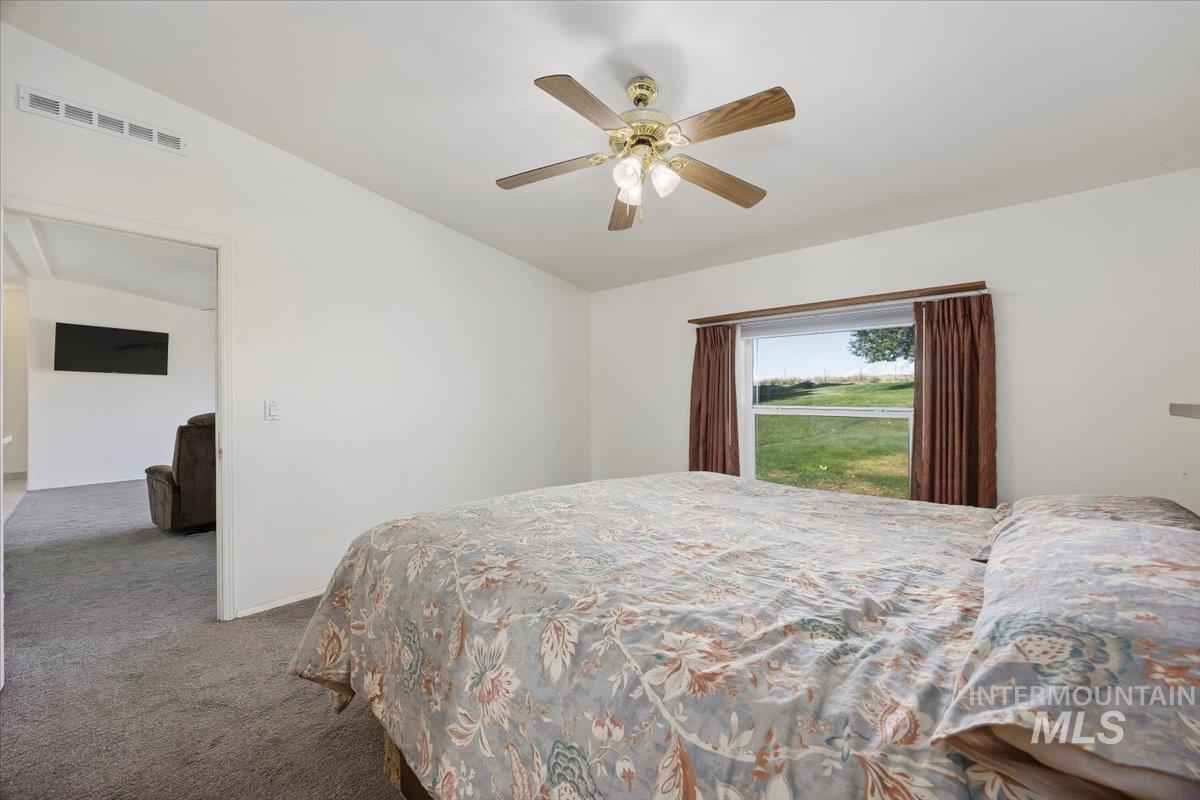 583 E 300 S, Jerome, Idaho 83338, 3 Bedrooms, 2 Bathrooms, Residential For Sale, Price $750,000,MLS 99001787