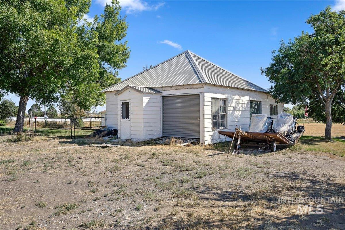 583 E 300 S, Jerome, Idaho 83338, 3 Bedrooms, 2 Bathrooms, Residential For Sale, Price $750,000,MLS 99001787