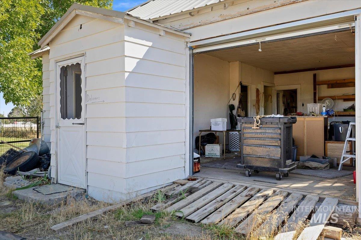 583 E 300 S, Jerome, Idaho 83338, 3 Bedrooms, 2 Bathrooms, Residential For Sale, Price $750,000,MLS 99001787
