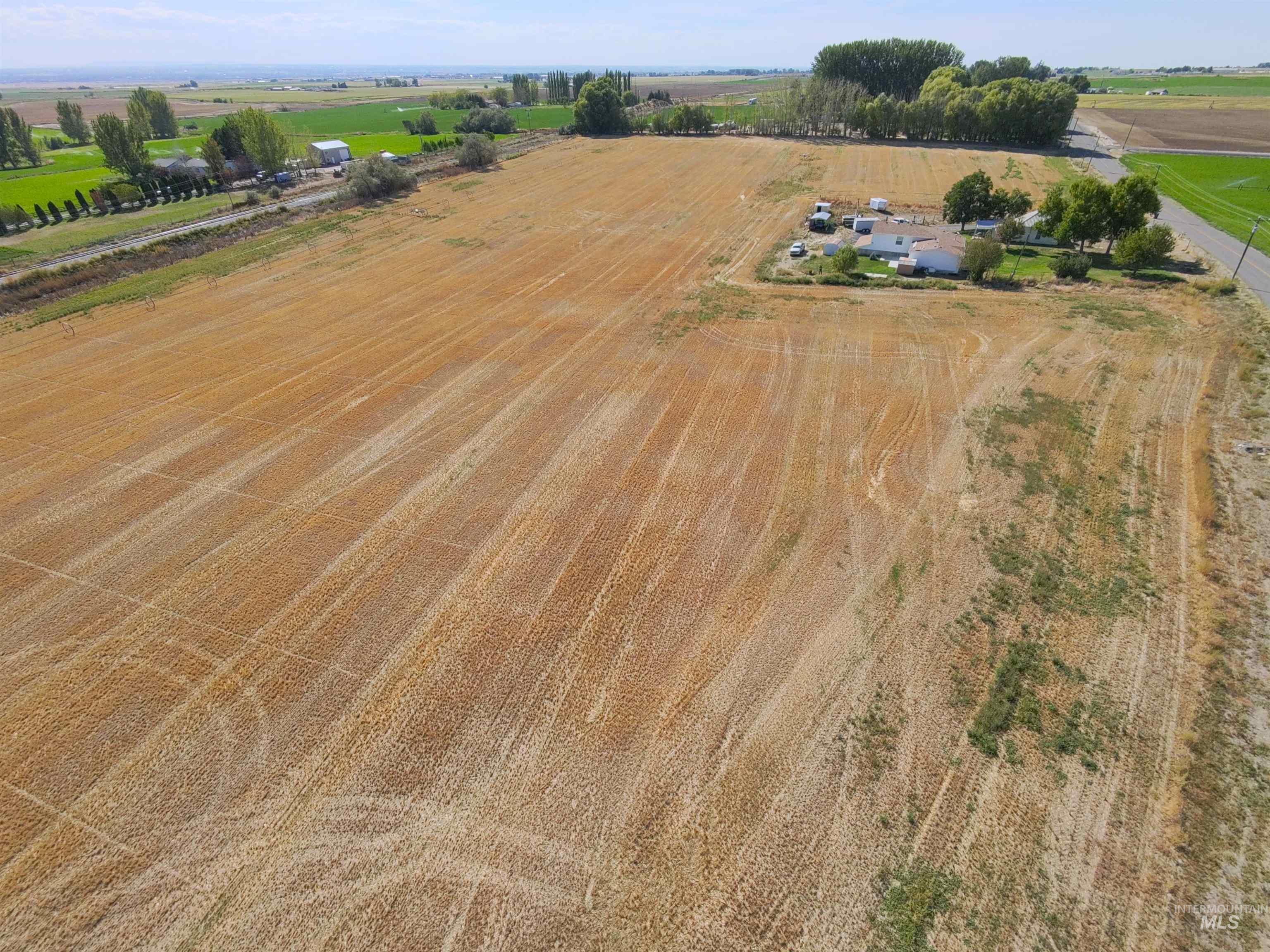 583 E 300 S, Jerome, Idaho 83338, 3 Bedrooms, 2 Bathrooms, Residential For Sale, Price $750,000,MLS 99001787