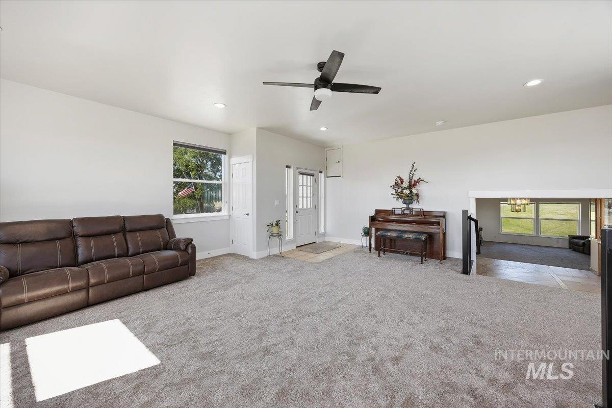 583 E 300 S, Jerome, Idaho 83338, 3 Bedrooms, 2 Bathrooms, Residential For Sale, Price $750,000,MLS 99001787