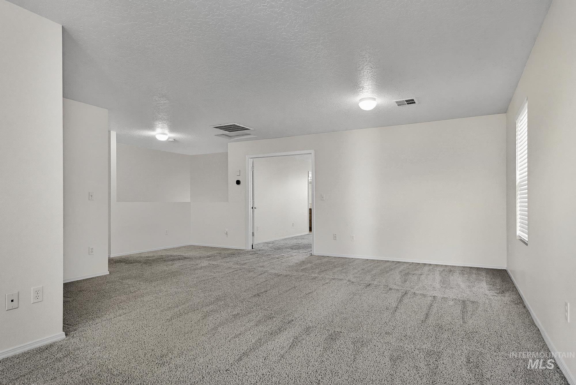 9324 W Littlewood Dr, Boise, Idaho 83709, 5 Bedrooms, 3 Bathrooms, Residential For Sale, Price $509,000,MLS 99001796