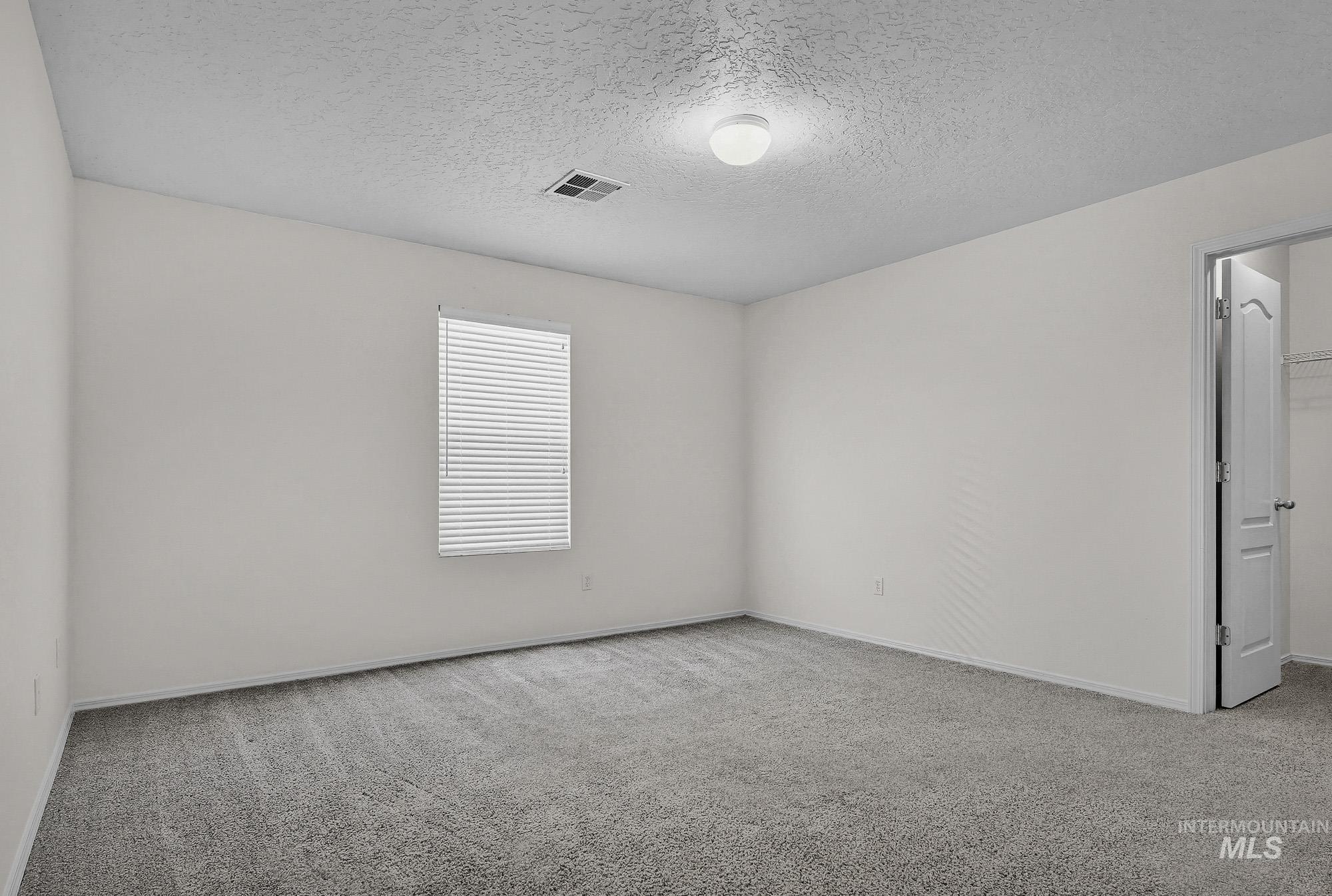 9324 W Littlewood Dr, Boise, Idaho 83709, 5 Bedrooms, 3 Bathrooms, Residential For Sale, Price $509,000,MLS 99001796