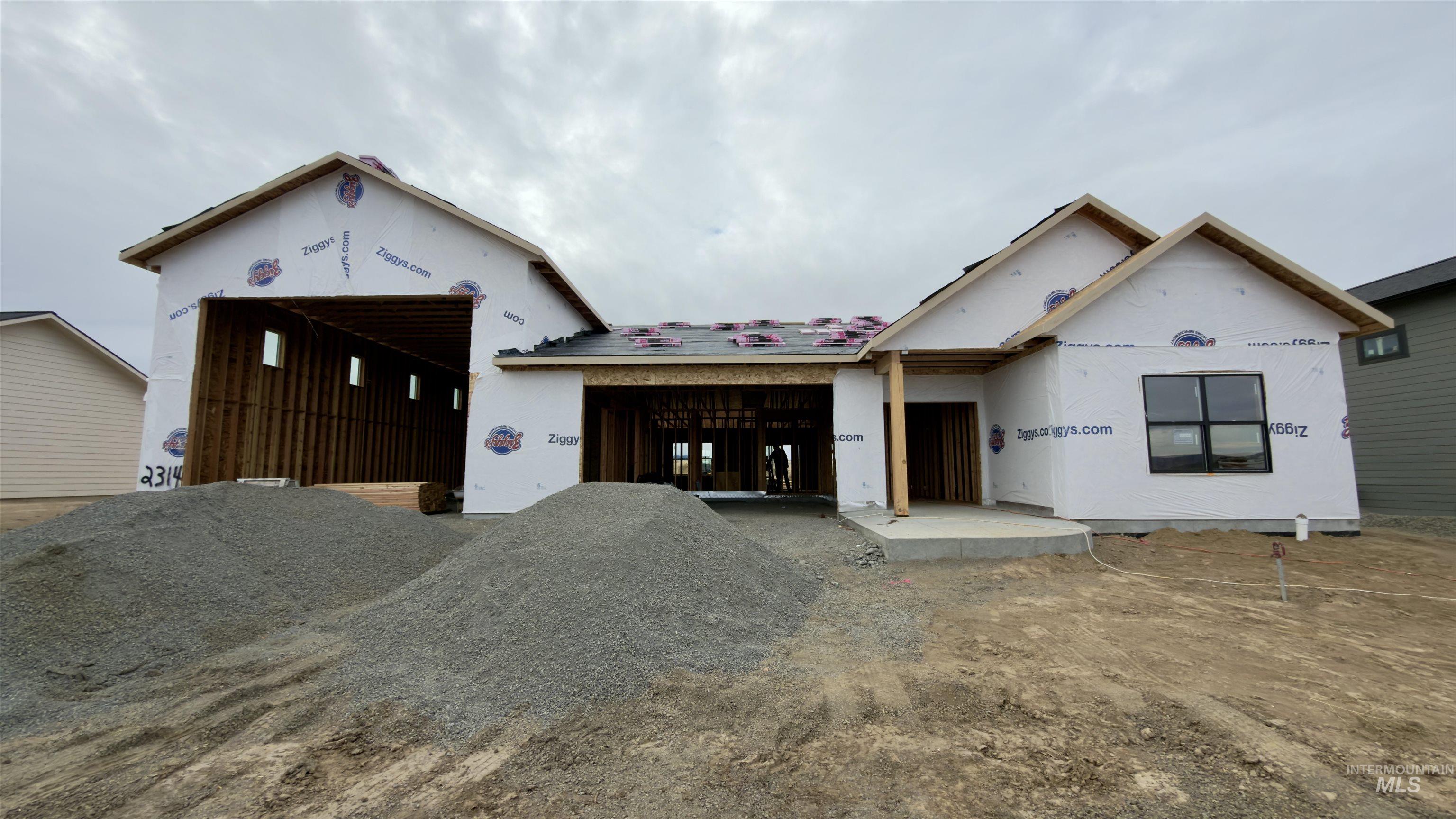 Lot 4 Block 8 Skyview Estates Phase IV, Lewiston, Idaho 83501, 3 Bedrooms, 2 Bathrooms, Residential For Sale, Price $739,000,MLS 99001803