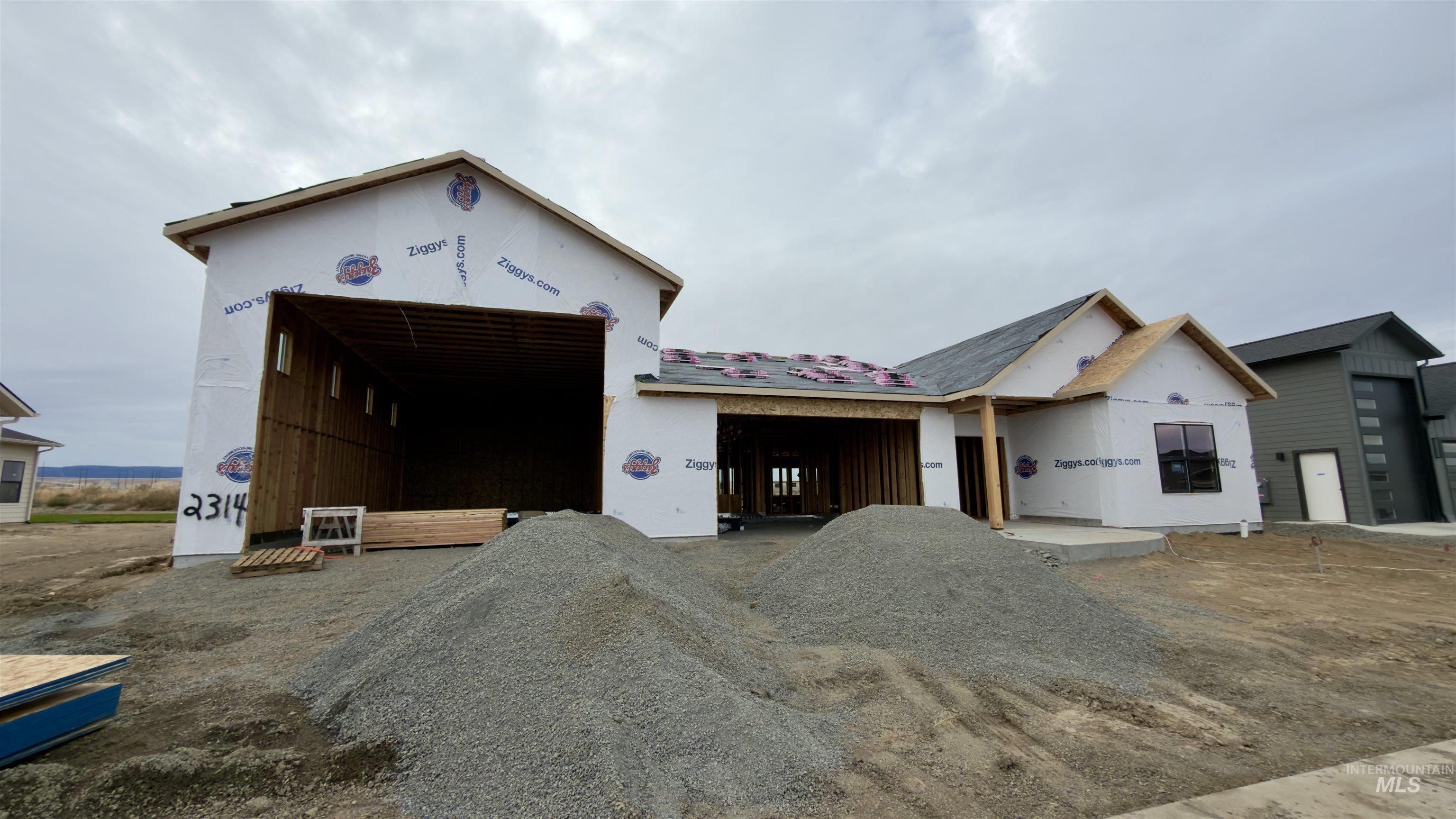 Lot 4 Block 8 Skyview Estates Phase IV, Lewiston, Idaho 83501, 3 Bedrooms, 2 Bathrooms, Residential For Sale, Price $739,000,MLS 99001803
