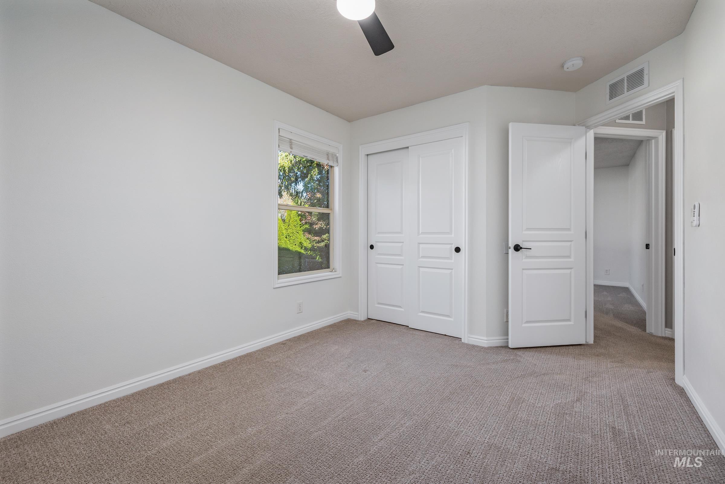 492 E Ridge Drive, Eagle, Idaho 83616, 4 Bedrooms, 2.5 Bathrooms, Residential For Sale, Price $725,000,MLS 99001804